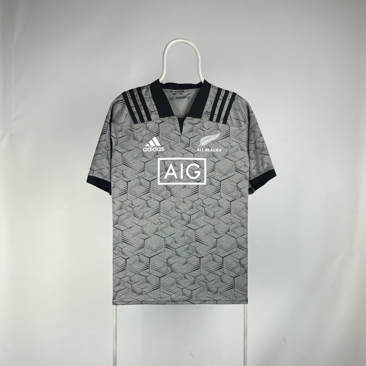Adidas New Zealand All Blacks Rugby Shirt 2018/19 Adidas Jersey Size US M / EU 48-50 / 2 - 1 Thumbnail