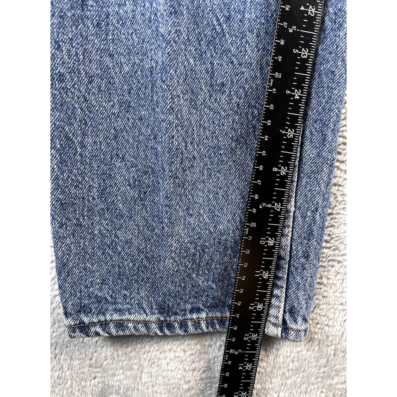 Levi's VINTAGE Levi's 505 Jeans Mens 34x32 Regular Inseam 31x31 Denim Blue 5-Pocket Flat-Front USA Straight Style Mens Size US 34 / EU 50 - 7 Thumbnail