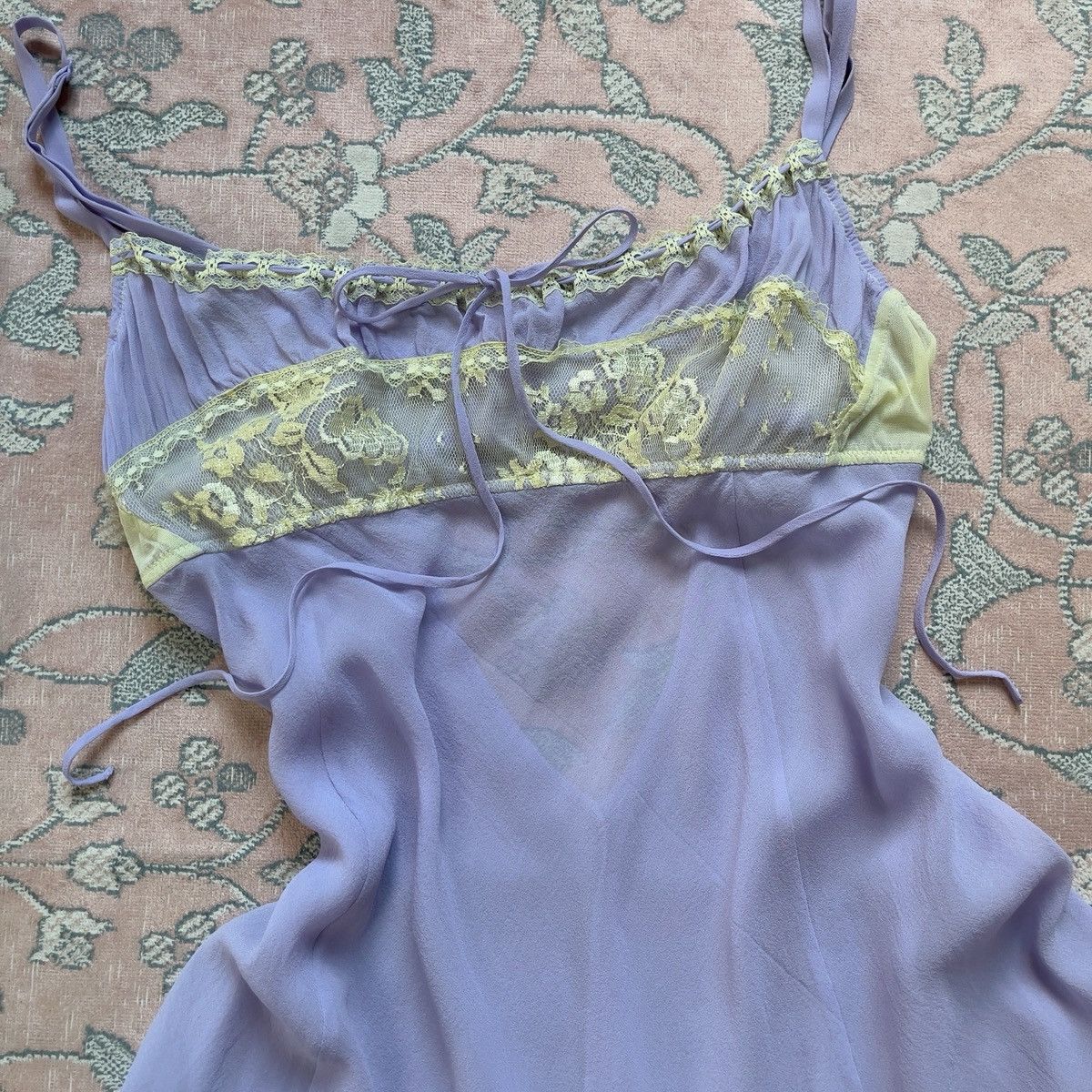 Victoria's Secret Victoria’s Secret Lavender Silk Mini Slip Dress (L) Size L / US 10 / IT 46 - 9 Thumbnail