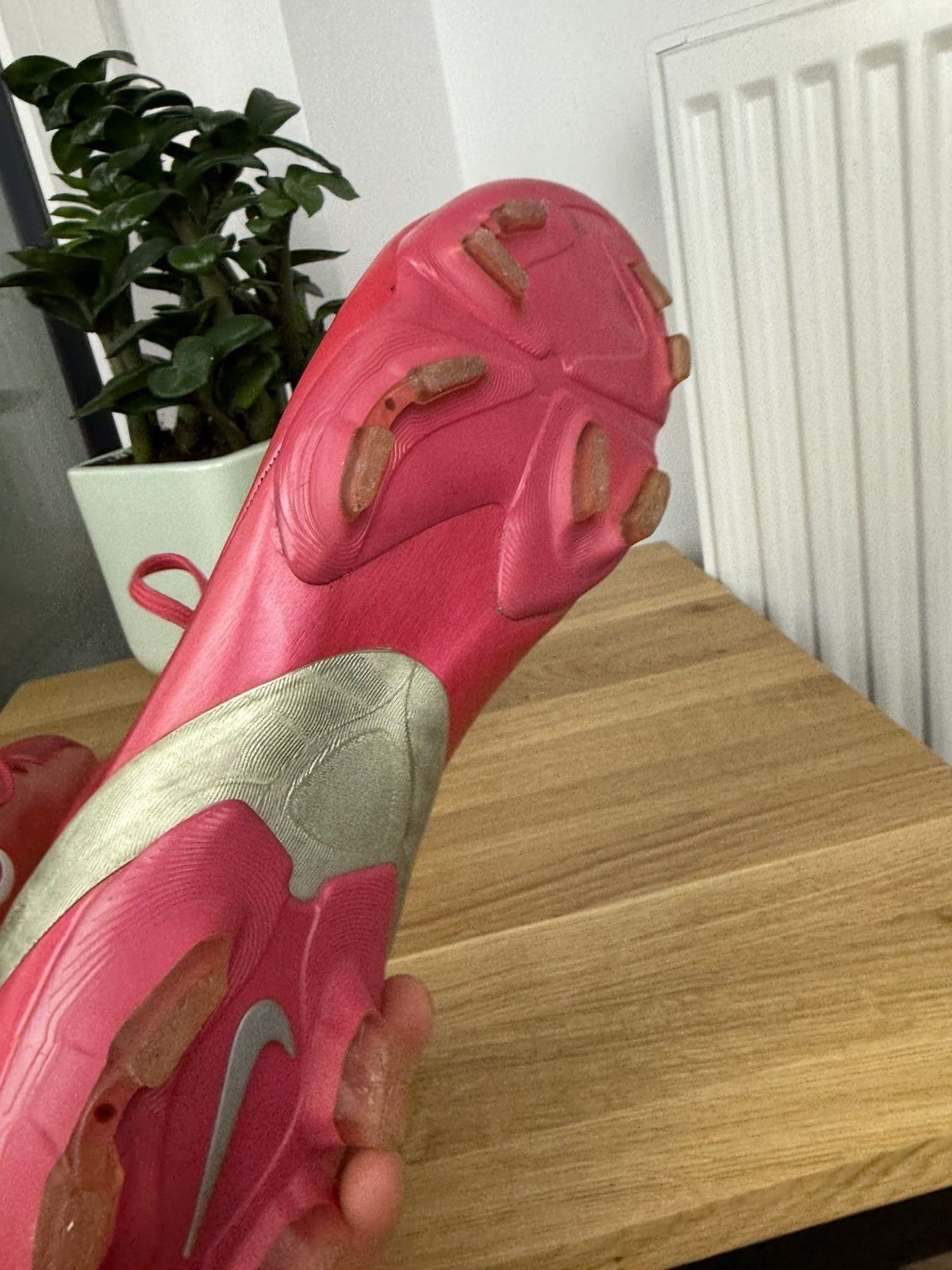 Nike Nike Mercurial Vapor IV 4 Red Ronaldo cr7 vintage cleats Size US 11 / EU 44 - 13 Thumbnail