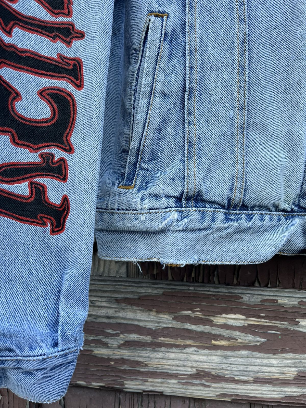Lee Vintage Acid Bath Lee Distressed Custom Made Denim Jacket Size US L / EU 52-54 / 3 - 16 Thumbnail