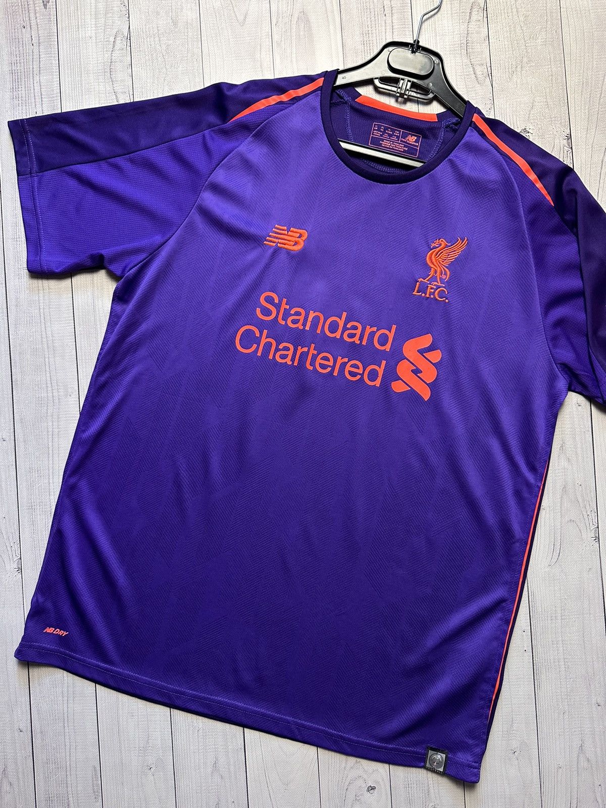 New Balance Vintage Purple Soccer Jersey Liverpool size XL away rare Size US XL / EU 56 / 4 - 2 Thumbnail
