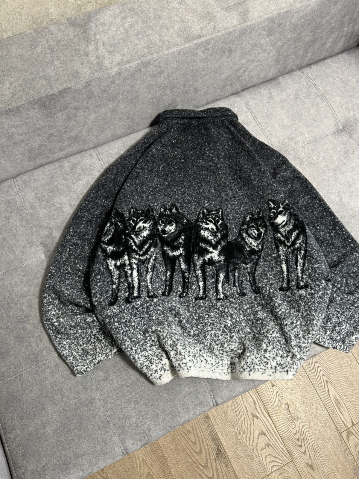 Other Vintage fleece animal wolfs Y2K jacket hoodie Size US L / EU 52-54 / 3 - 3 Thumbnail