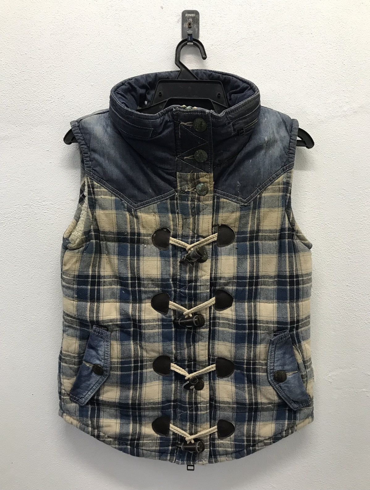Japanese Brand × Vintage Vintage Garula Since 1982 Sleeveless Jacket Size US M / EU 48-50 / 2 - 1 Thumbnail