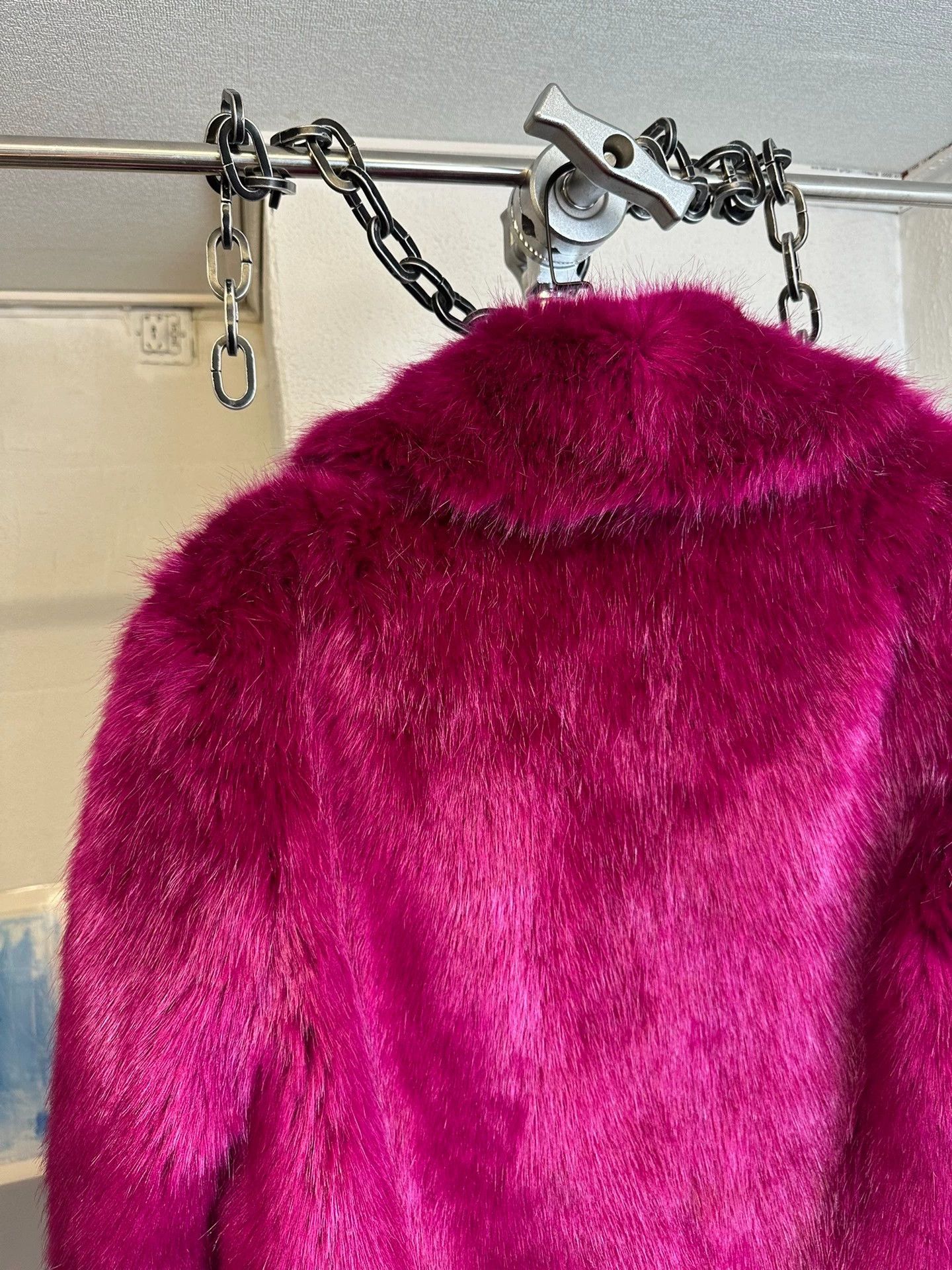 Dries Van Noten Dries Van Noten Pitaya Faux Fur M Women's Statement Size M / US 6-8 / IT 42-44 - 5 Thumbnail