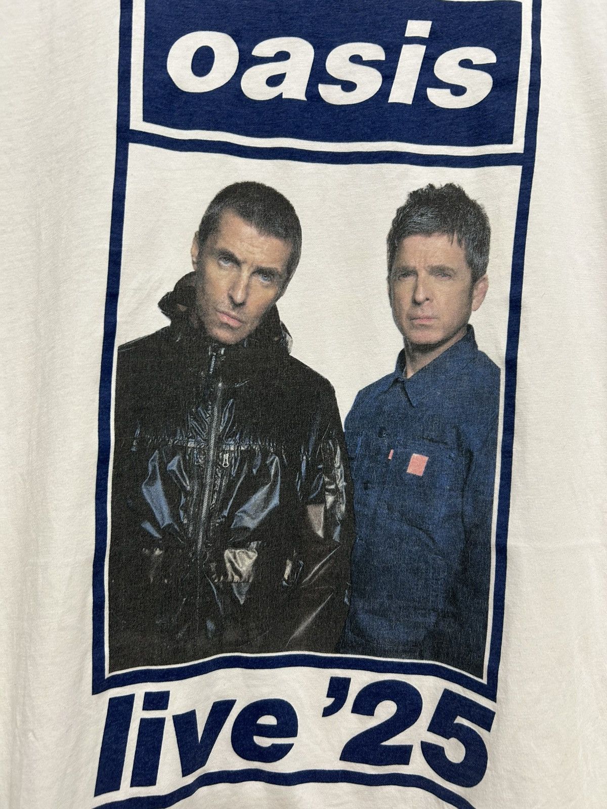 Band Tees Oasis Live '25 World Tour Rock Pop T-Shirt Size US XL / EU 56 / 4 - 3 Thumbnail
