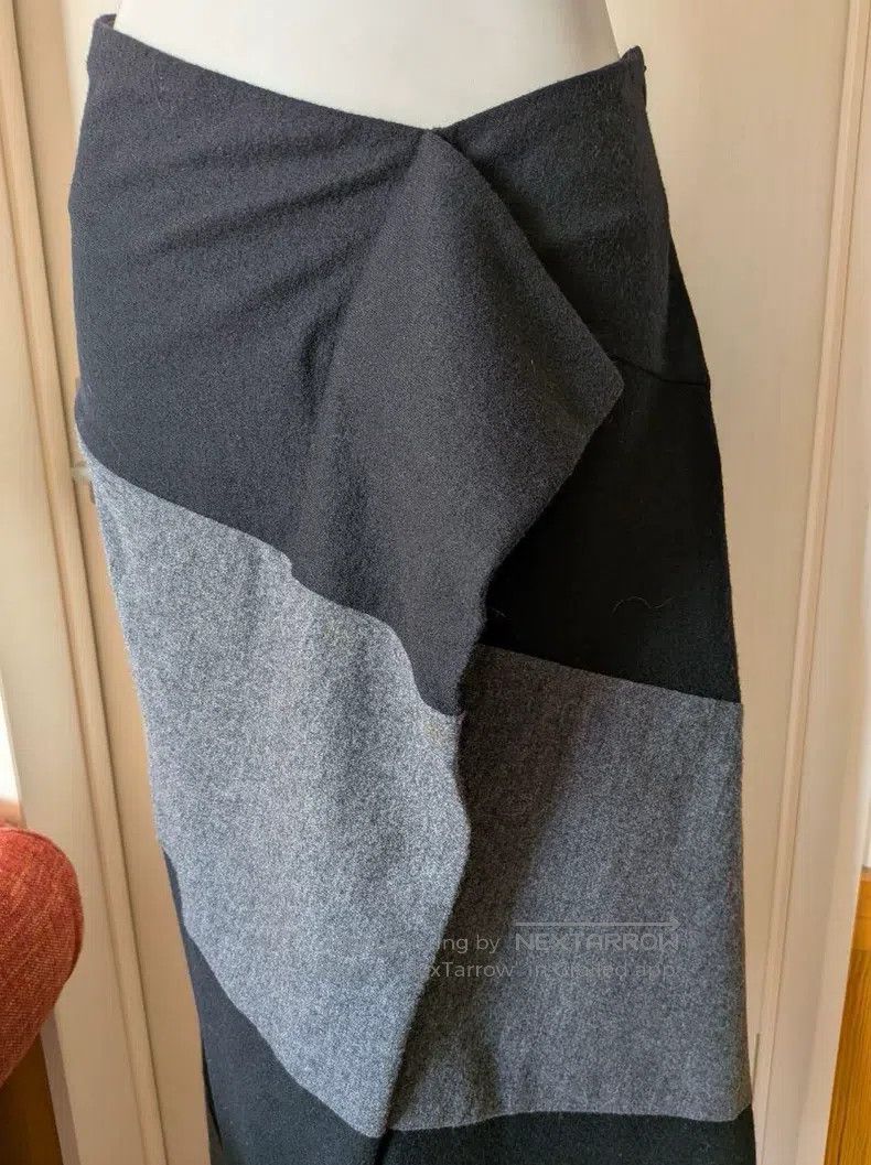 Comme des Garcons Comme Des Garcons size M Asymmetric long skirt Size 23" - 2 Thumbnail