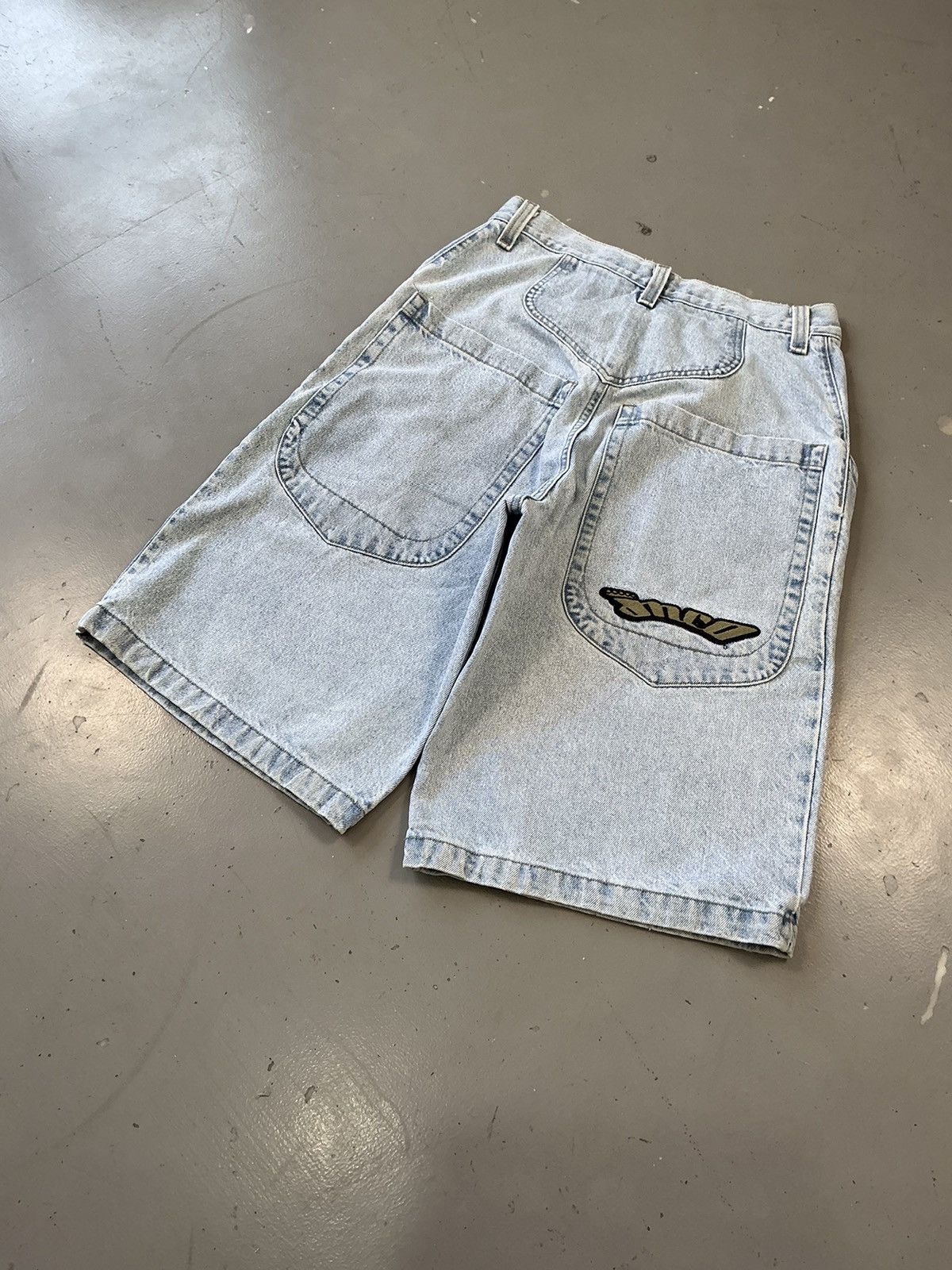 Vintage Vintage Jnco SpellOut embroidered big pocket denim jort Size US 32 / EU 48 - 1 Thumbnail