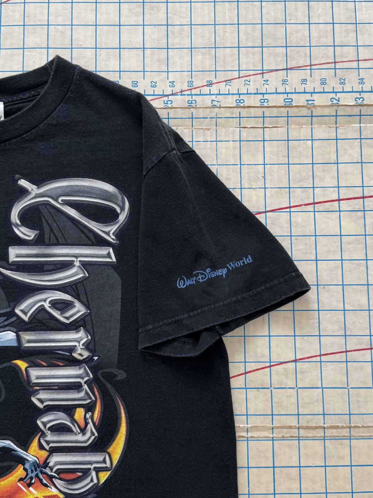 Disney Vintage Chernabog Disney World Black Graphic Tee Medium Size US M / EU 48-50 / 2 - 3 Thumbnail
