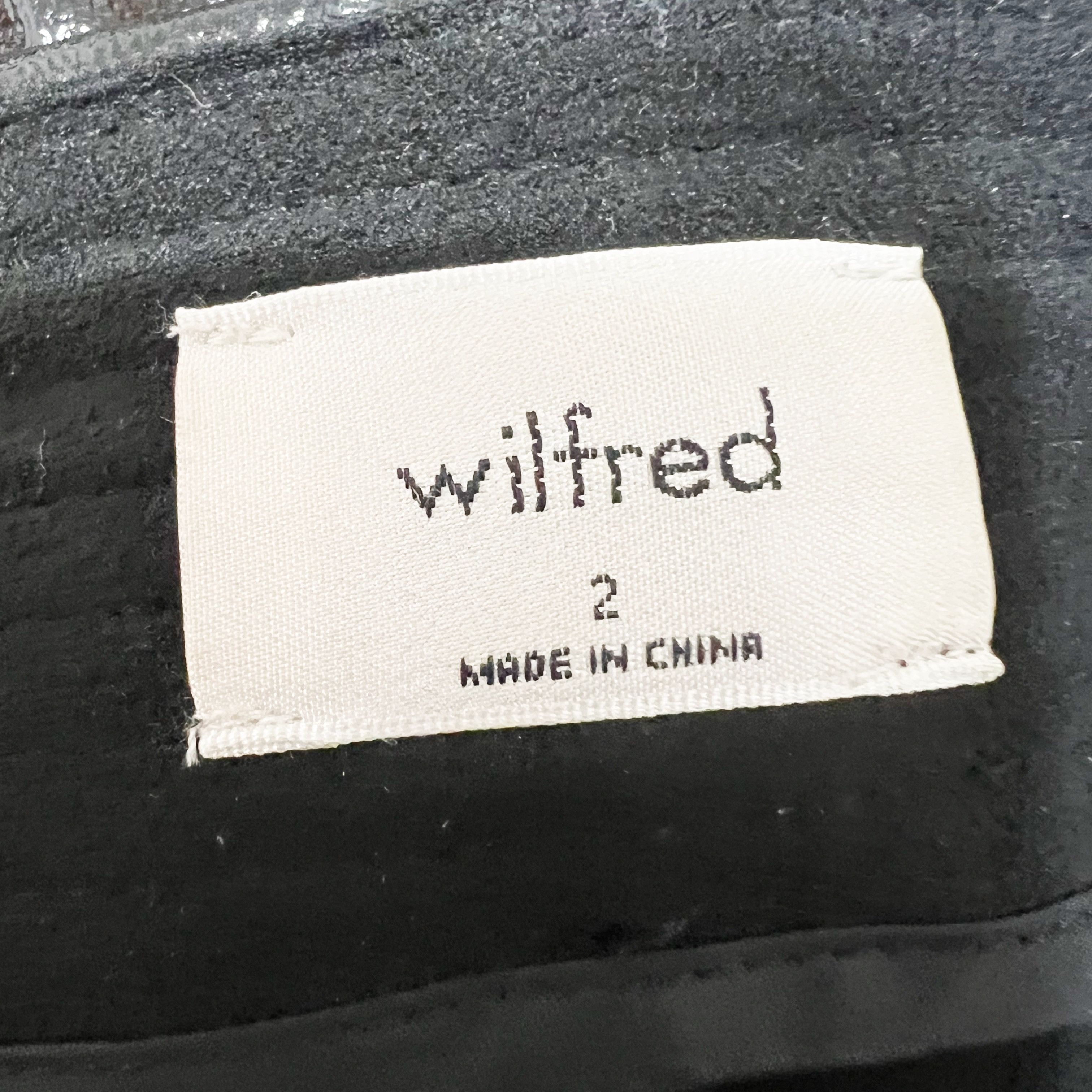 Aritzia Wilfred Aritzia Funk Faux Vegan Crinkle Size 26" / US 2 / IT 38 - 2 Thumbnail