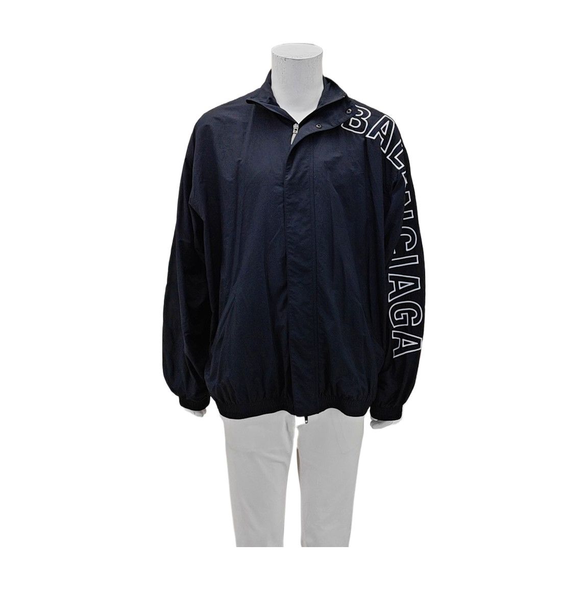 Balenciaga Balenciaga Logo Print Nylon Jacket Size S Size US S / EU 44-46 / 1 - 1 Thumbnail