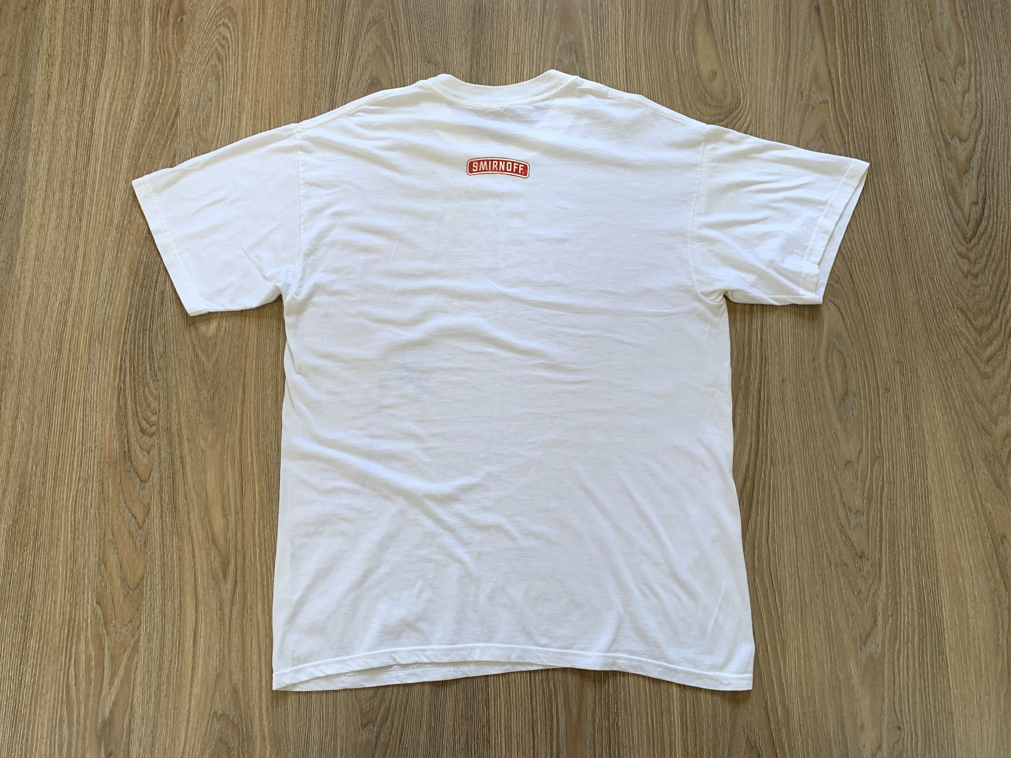 Other Vintage Smirnoff Vodka White T Shirt Size US L / EU 52-54 / 3 - 3 Thumbnail