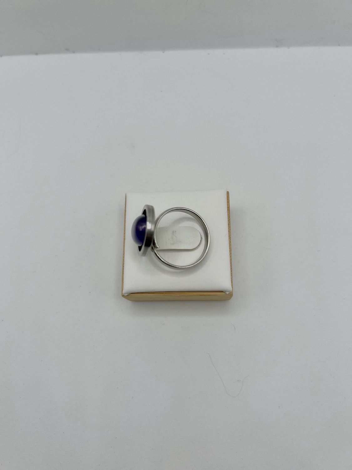 Handmade Oval Amethyst Crystal stainless steel ring - size 7.75 Size ONE SIZE - 3 Thumbnail