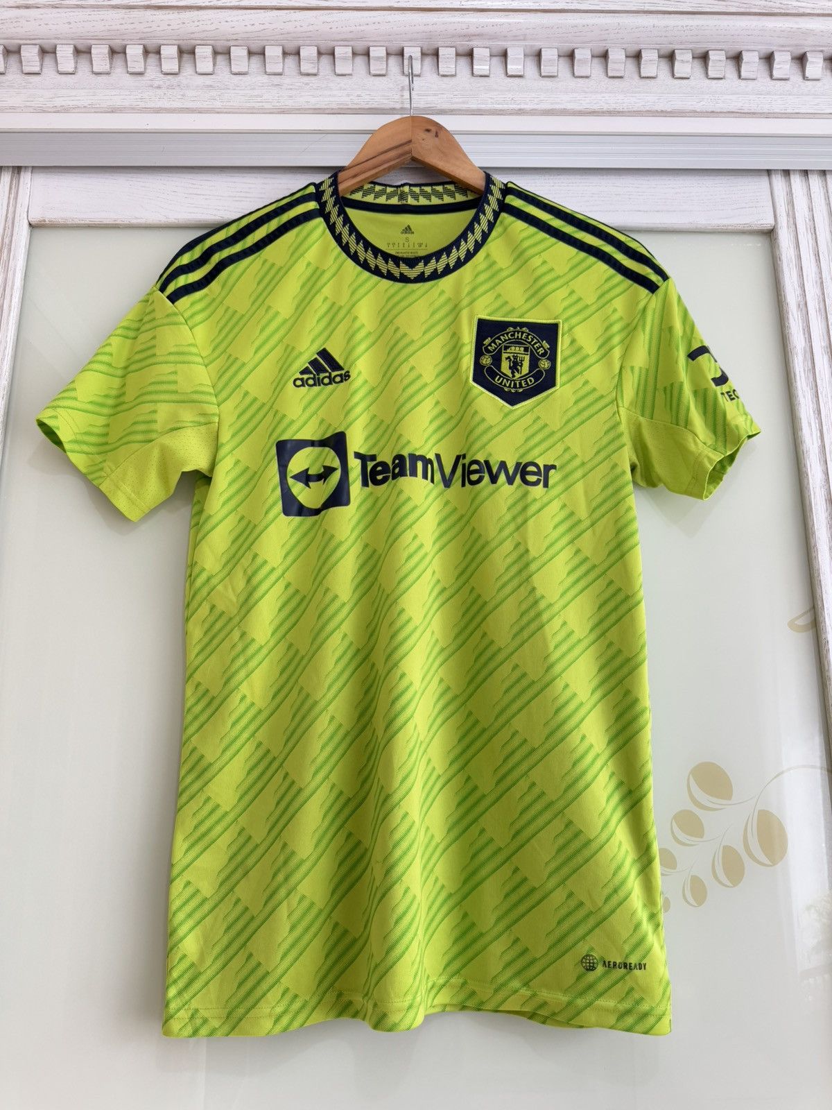 Adidas Manchester United 2022-2023 Third Soccer Jersey Football Kit Size US S / EU 44-46 / 1 - 5 Thumbnail
