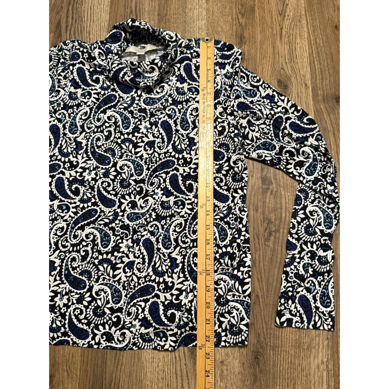 Loft LOFT Shirt Womens Medium Black White Blue Paisley Long Sleeve Turtleneck Shirt Size M / US 6-8 / IT 42-44 - 7 Thumbnail