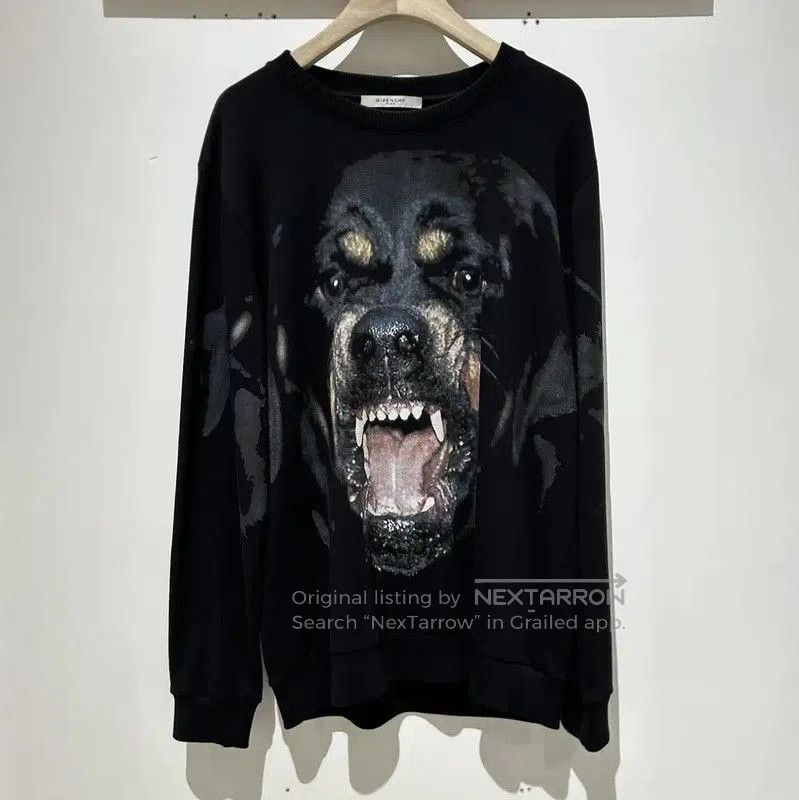 Givenchy Givenchy Black Cotton Women's Sweatshirt . Size M / US 6-8 / IT 42-44 - 1 Thumbnail