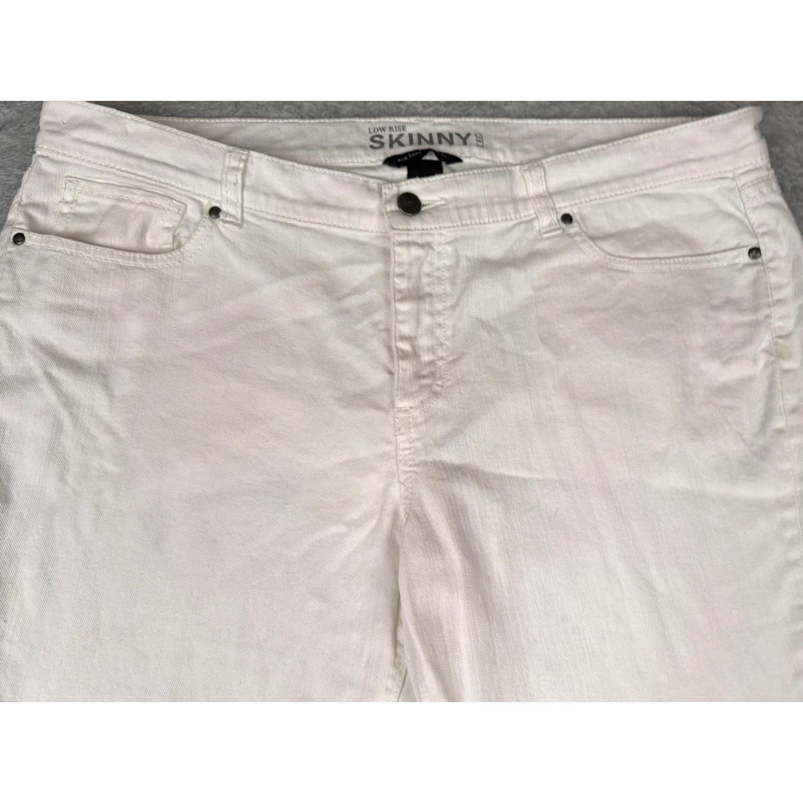 Vintage NEW YORK & COMPANY Jeans Womens 14 White Low Rise Skinny Stretch Denim Size 36" / US 14 / IT 50 - 4 Thumbnail