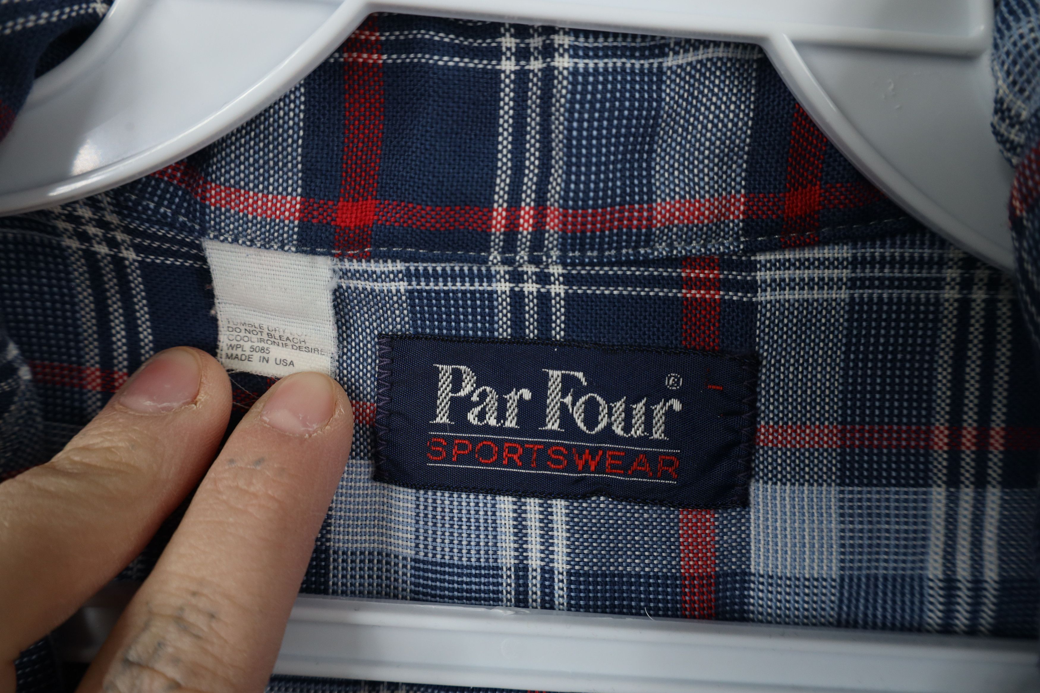 Vintage Vintage 90s Streetwear Short Sleeve Collared Button Shirt Size US XL / EU 56 / 4 - 5 Thumbnail