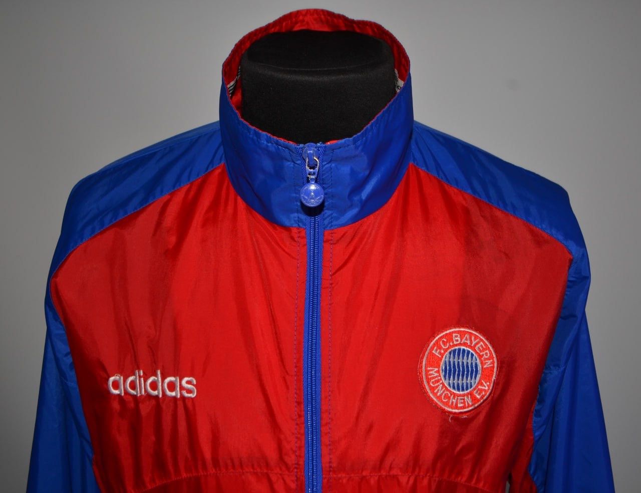 Adidas × Vintage BAYERN MUNICH GERMANY 1993/1994 RAIN JACKET JERSEY ADIDAS Size US M / EU 48-50 / 2 - 2 Thumbnail