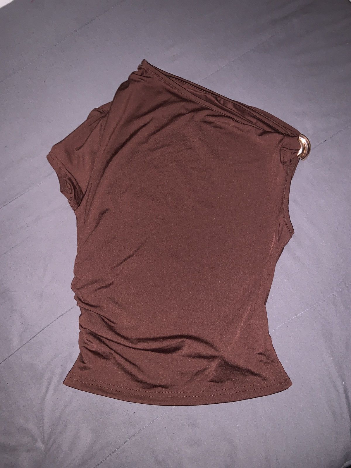Shein Womens - Drape Off The Shoulder Top - Size XS Size XS / US 0-2 / IT 36-38 - 1 Thumbnail