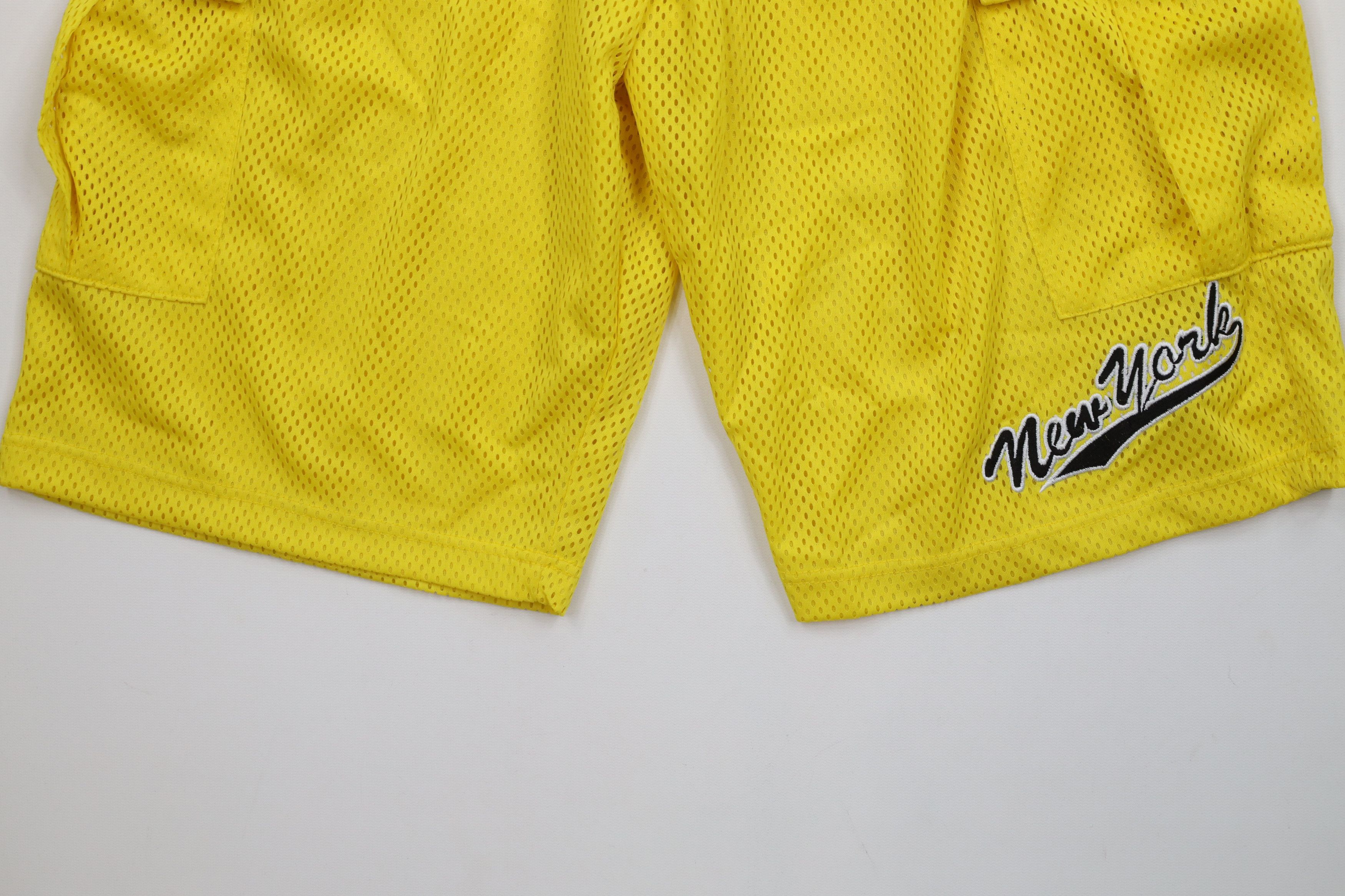 Vintage Deadstock Vintage 90s Y2K Streetwear New York Cargo Shorts Size US 32 / EU 48 - 4 Thumbnail