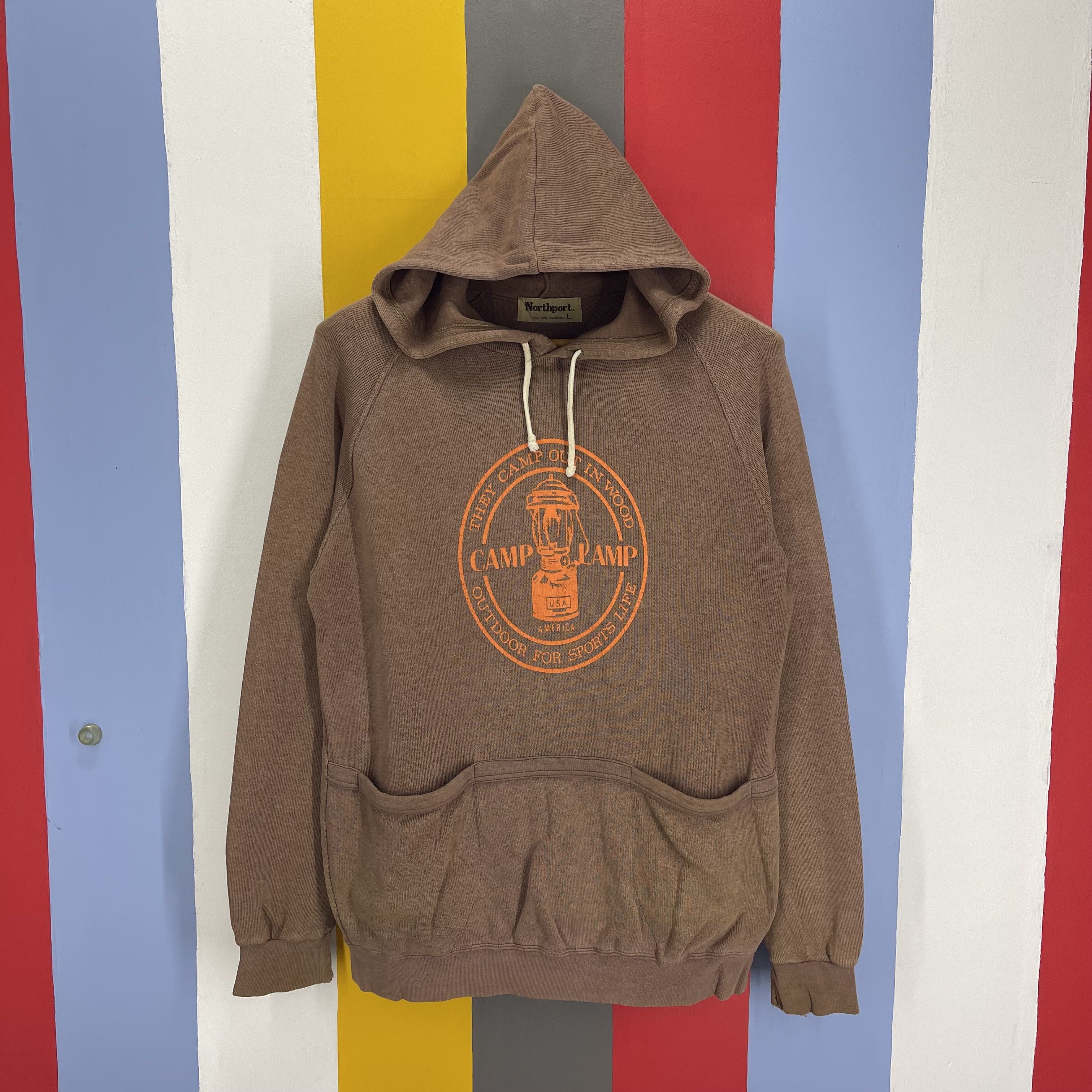 Vintage Vintage CAMP LAMP OUTDOOR by NORTH PORT Hoodie #2524/M Size US M / EU 48-50 / 2 - 1 Thumbnail