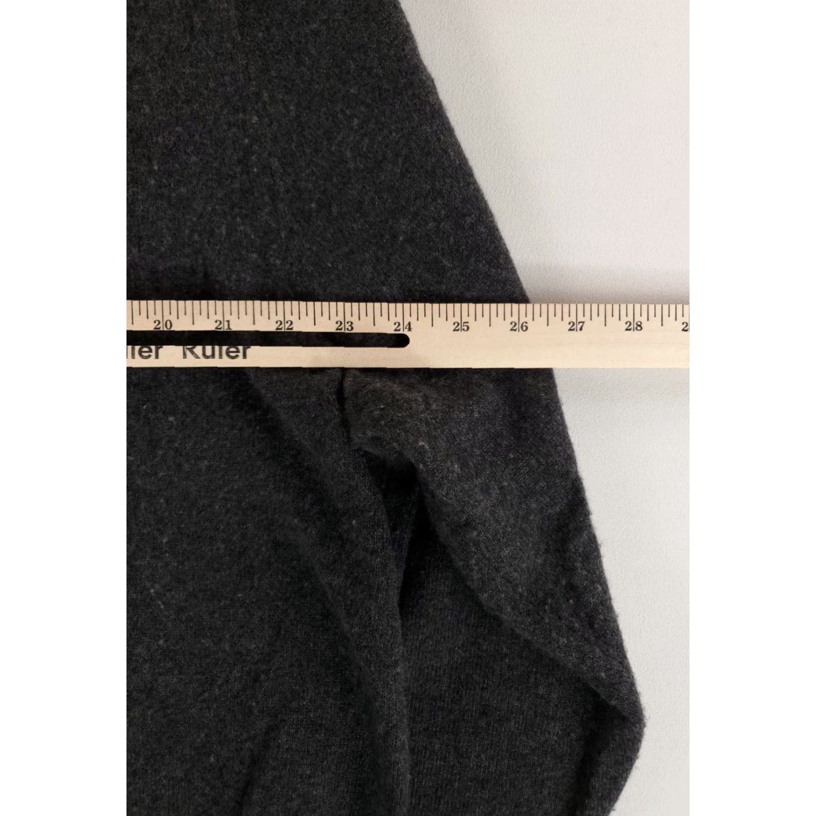 J.Crew J. Crew 100% Cashmere 1/4 Zip Sweater Gray Long Sleeve Mens XXL Pullover Casual Moth Damage Spot Pilling Size US XXL / EU 58 / 5 - 5 Thumbnail
