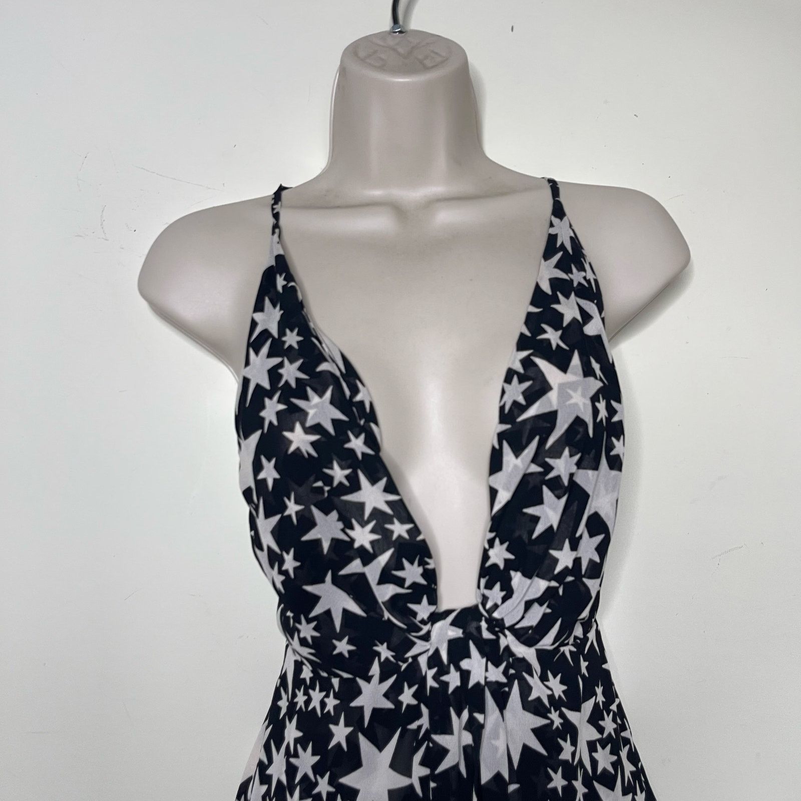 Reformation Reformation Black Star Print Sleeveless “Cosmo” Mini Dress Size XS / US 0-2 / IT 36-38 - 5 Thumbnail