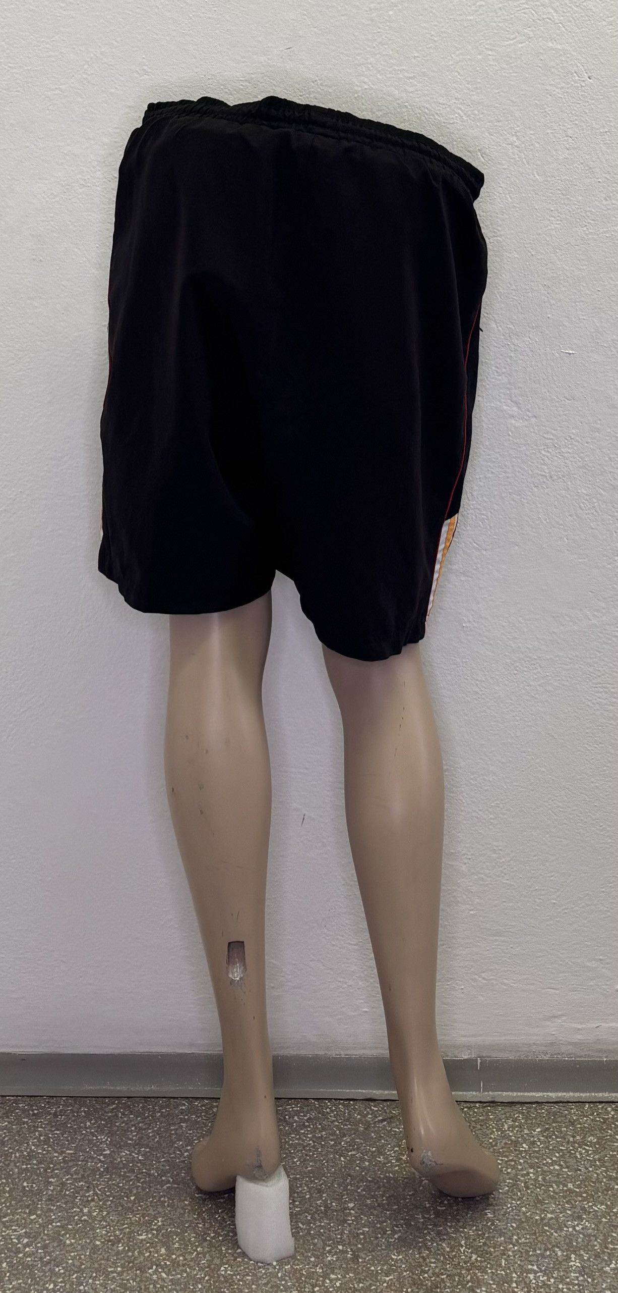 Adidas Germany 1998 Adidas Football Shorts Size XL Size US 39 - 3 Thumbnail
