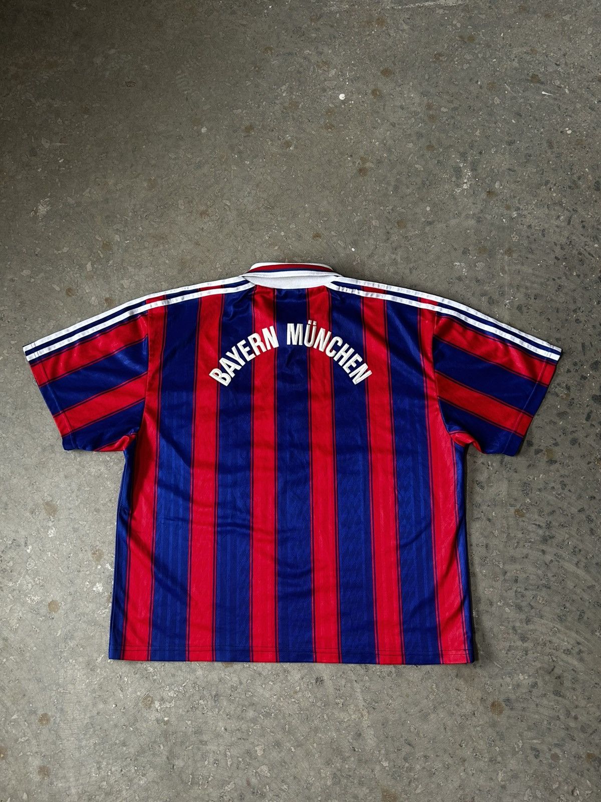 Adidas Adidas Bayern München Opel Vintage Soccer Jersey 1995/96 Size US L / EU 52-54 / 3 - 19 Thumbnail