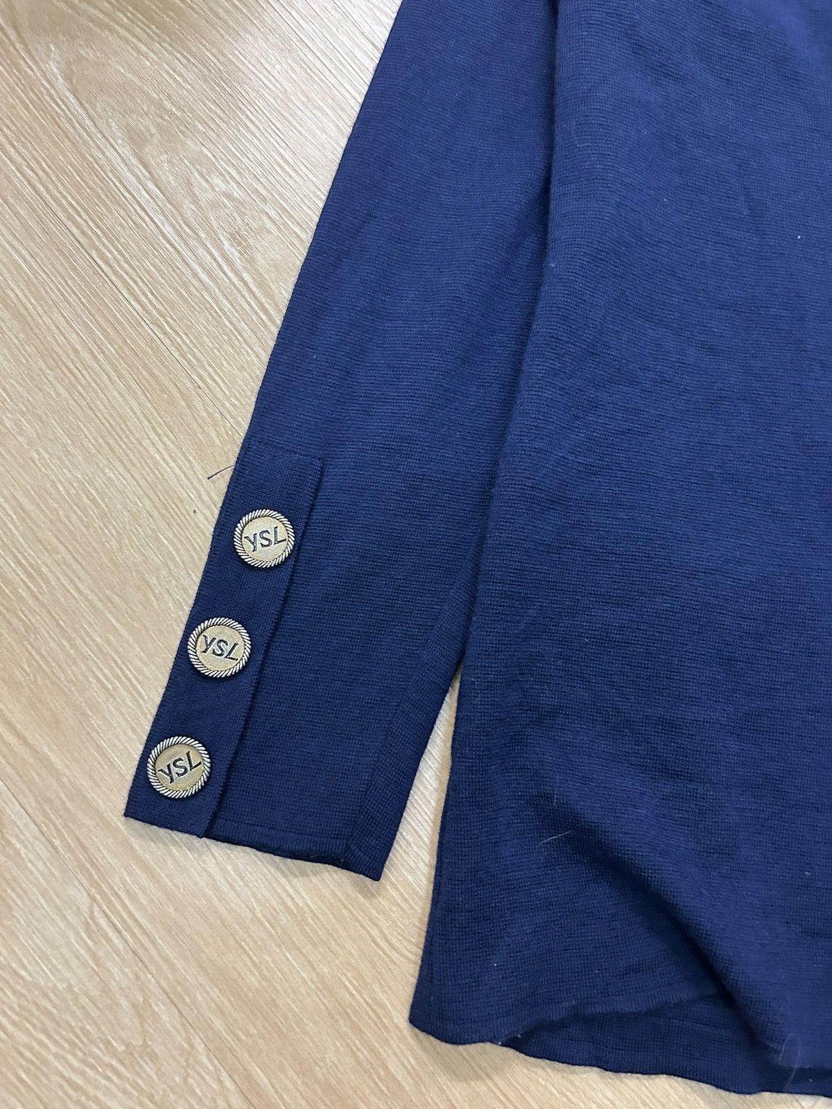 Vintage × Yves Saint Laurent Vintage Yves Saint Laurent big button logo Size M / US 6-8 / IT 42-44 - 11 Thumbnail