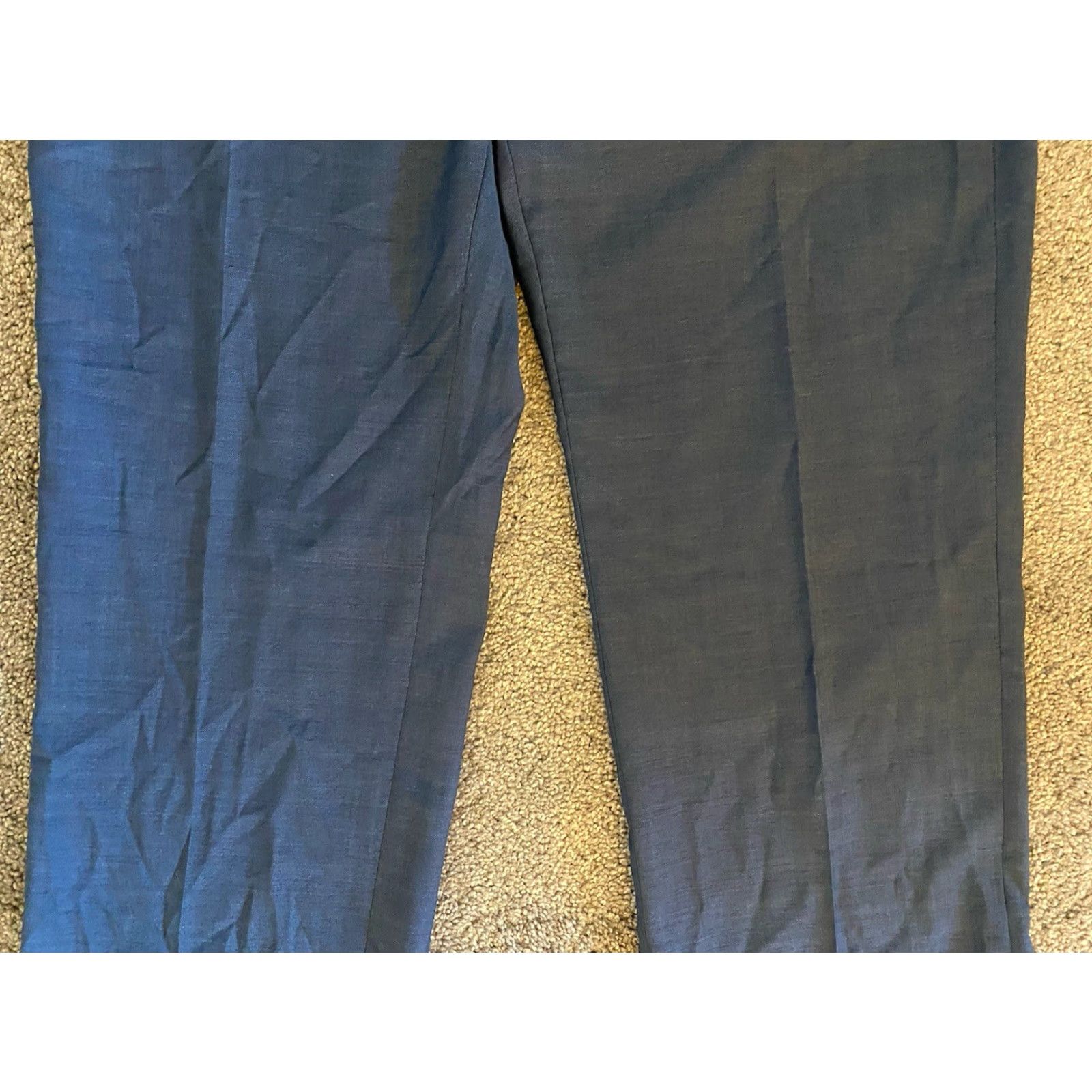 Jos. A. Bank NWT Jos. A. Bank Traveler Tech Dress Pants Men 36x34 Slim Blue Dress Pants Men Slim Fit Regular Inseam 34 Vintage? No. Size US 36 / EU 52 - 7 Thumbnail