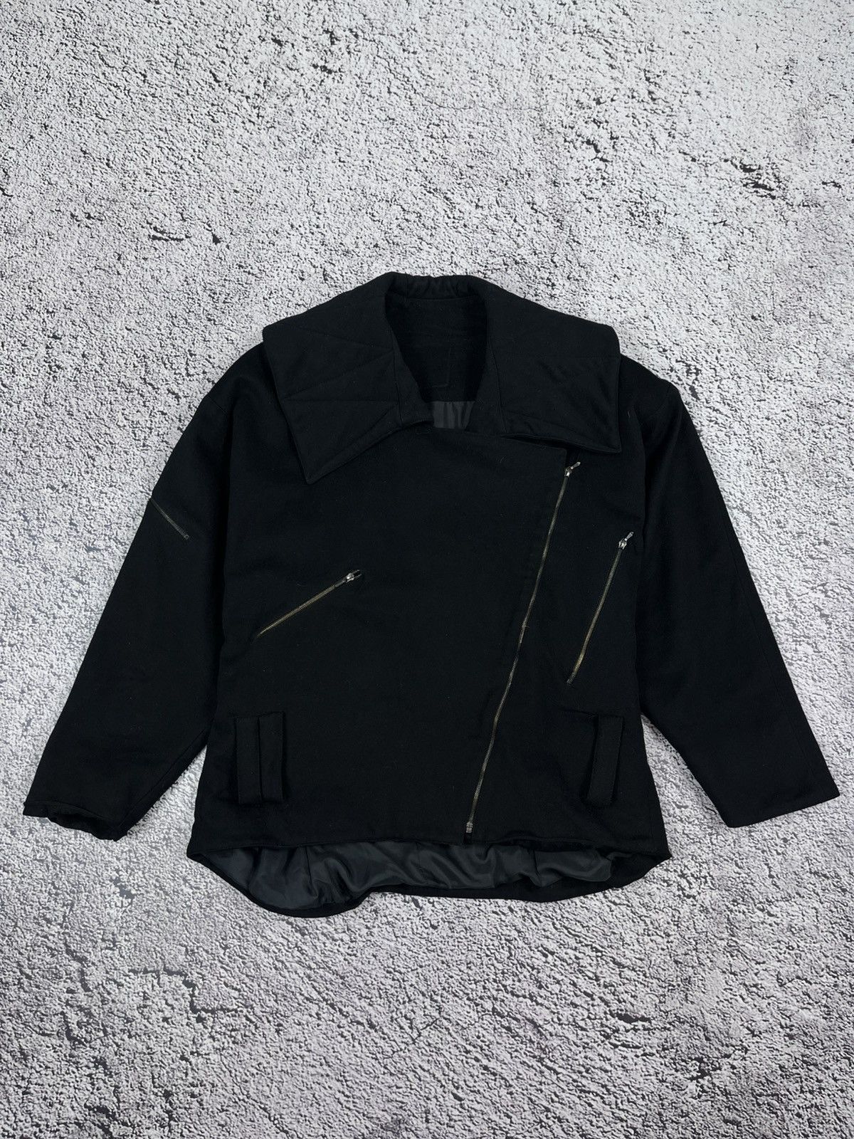Japanese Brand Vintage Italian Wool Avant-Garde Jacket Oversized Collar Size S / US 4 / IT 40 - 1 Thumbnail
