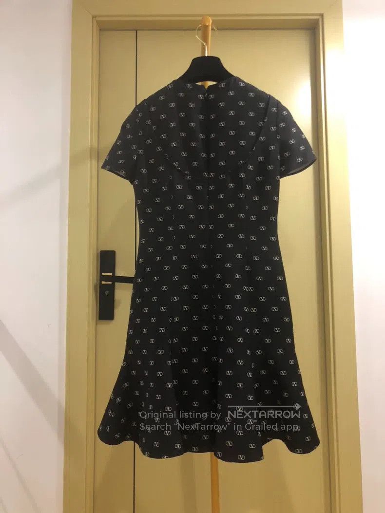 Valentino Valentino Black full logo dress Size S / US 4 / IT 40 - 3 Thumbnail