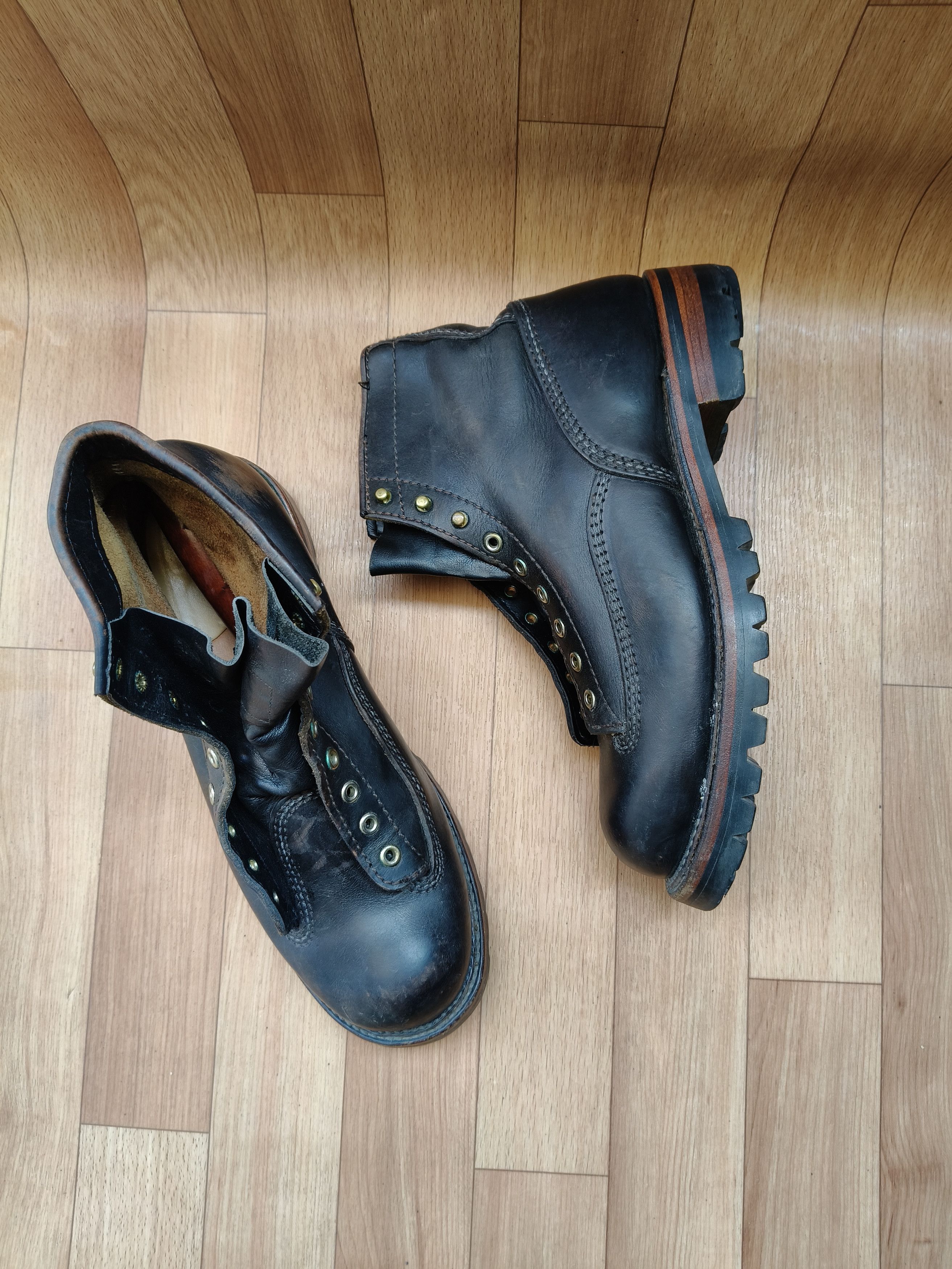 LONE WOLF ♠️💣LONE WOLF LOGGER BOOTS Size US 10 / EU 43 - 11 Thumbnail