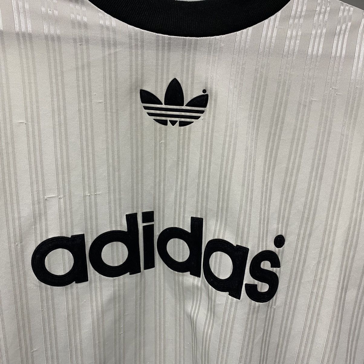 Adidas Vintage Adidas Football Jersey Size US M / EU 48-50 / 2 - 4 Thumbnail