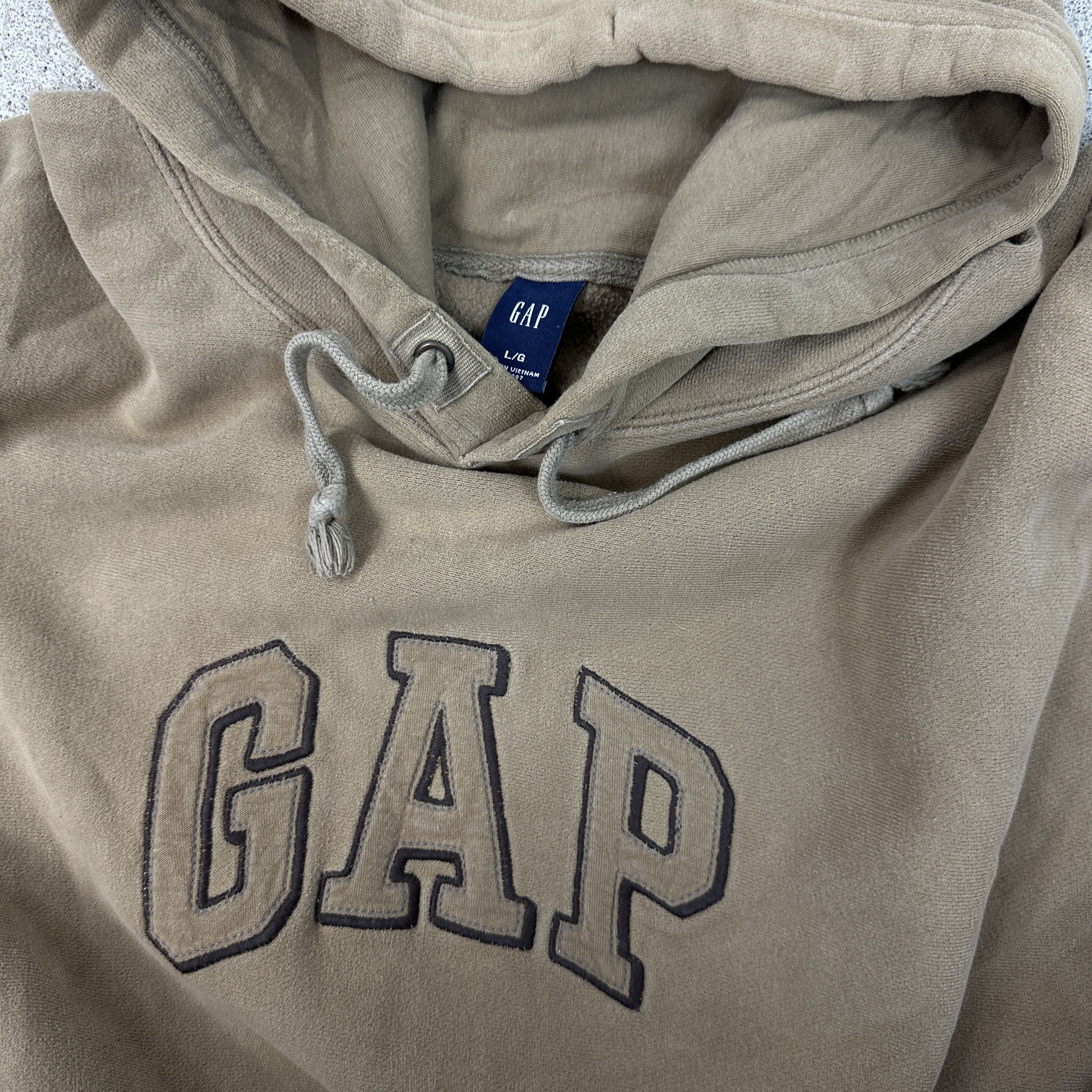 Gap × Vintage Vintage Streetwear Sporty GAP Penaut Brown Hoodie 00s Size US L / EU 52-54 / 3 - 4 Thumbnail