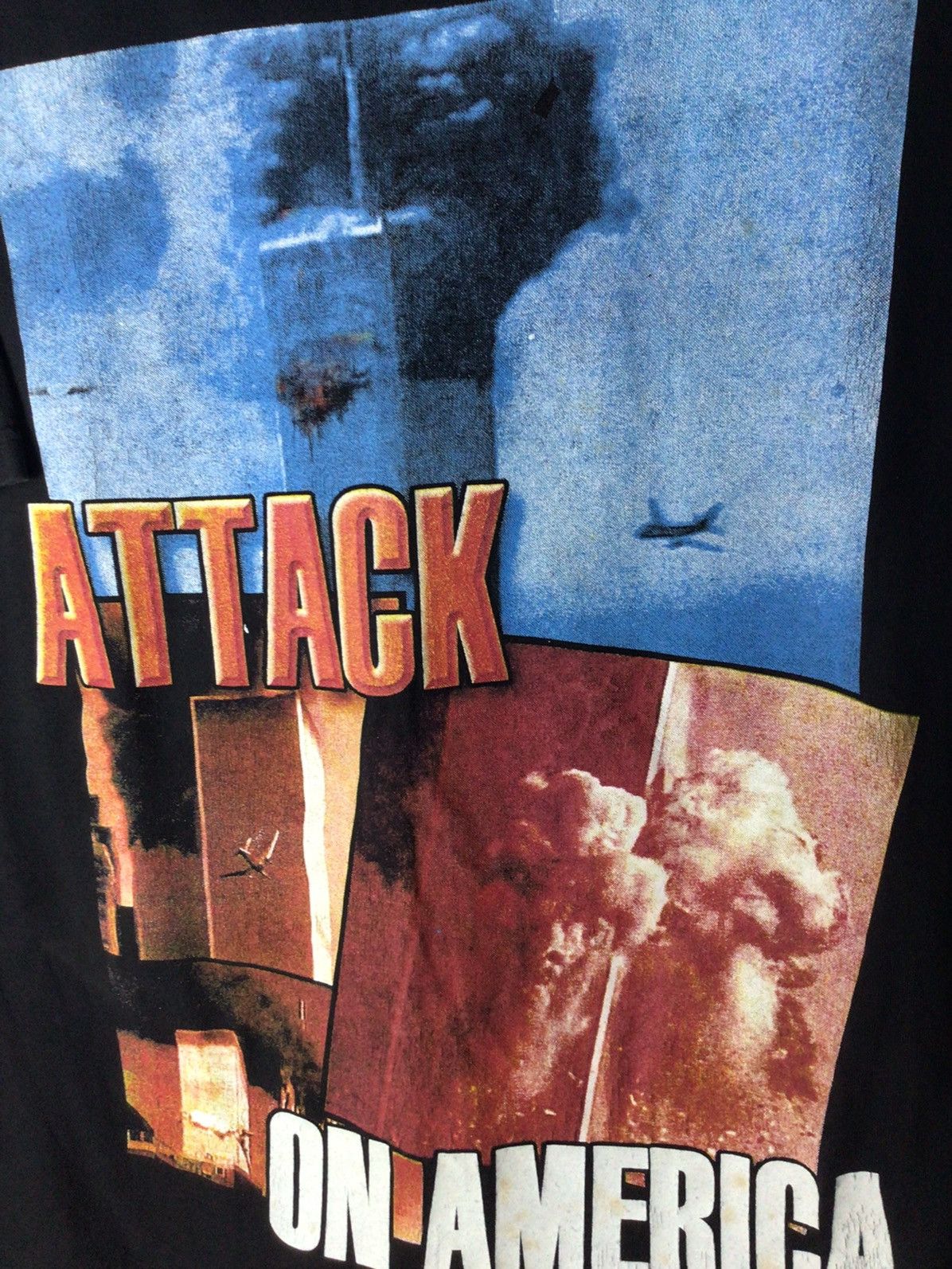 Iceberg × Rap Tees Attack on america 90-00's Size US L / EU 52-54 / 3 - 3 Thumbnail