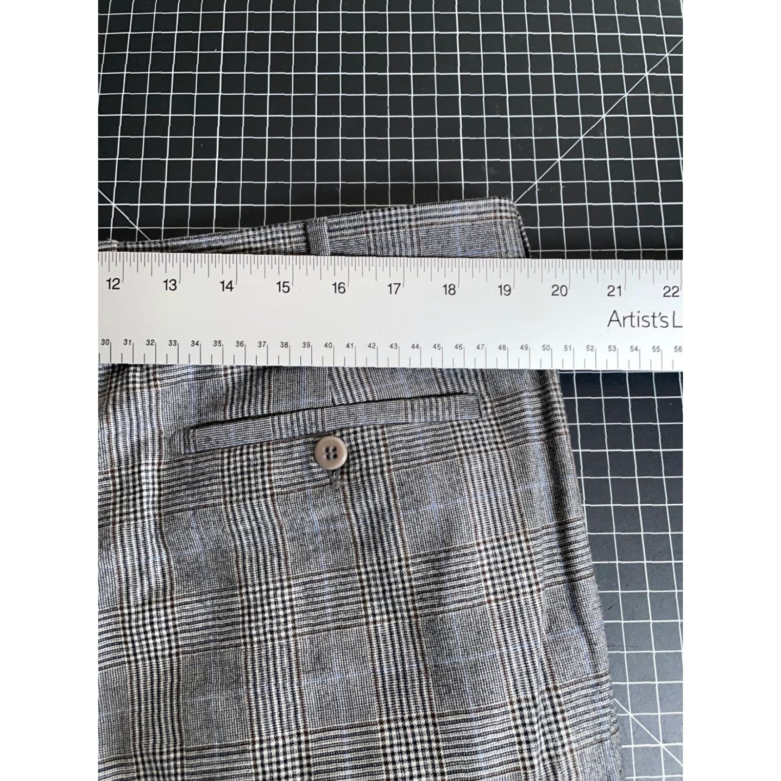 Zanella VINTAGE Zanella Men’s Dress Pants Wool Pleated Gray Glen Plaid 38 x 29 Italy Fall Winter Size US 38 / EU 54 - 6 Thumbnail