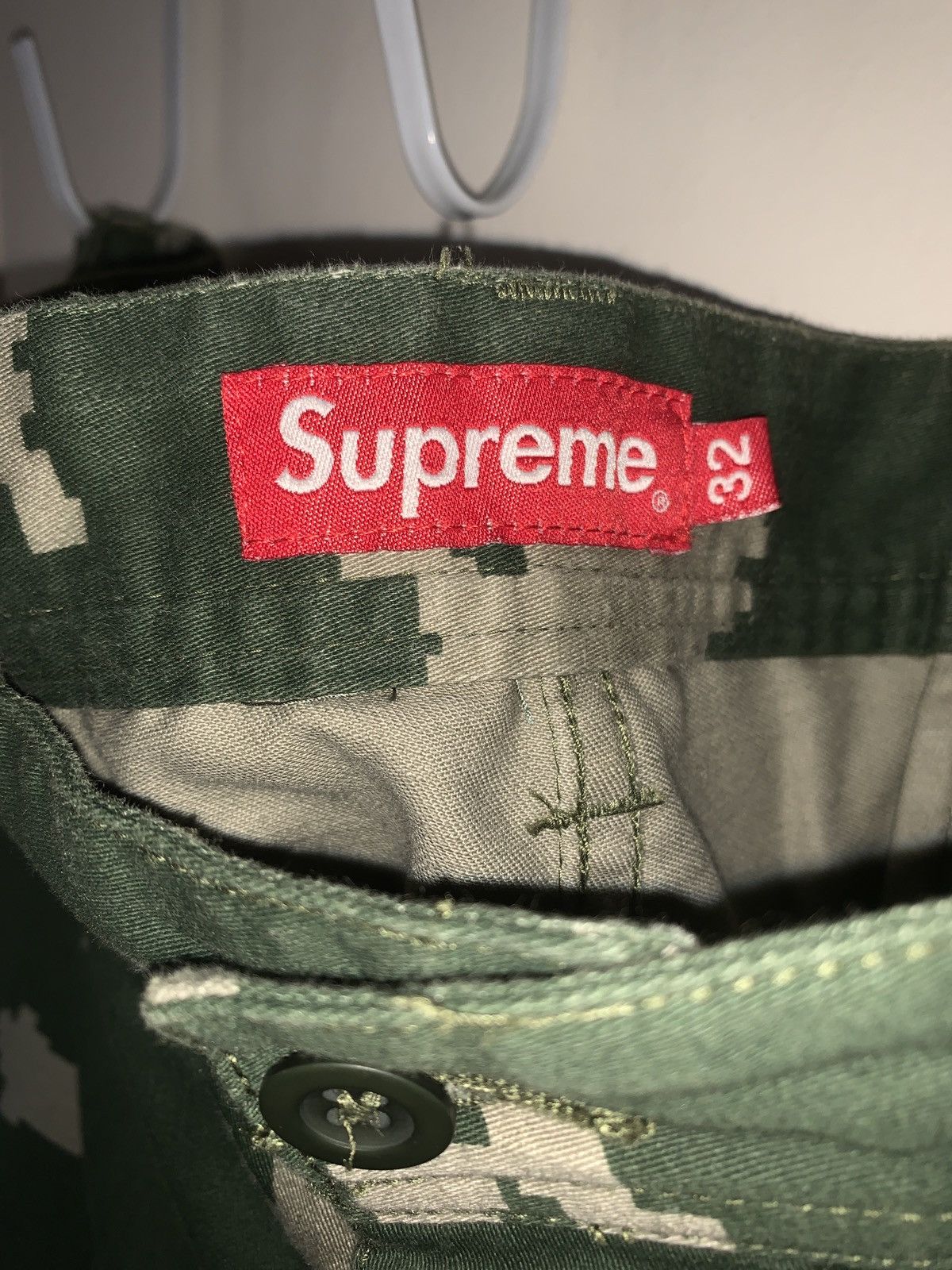 Supreme Supreme Digital Camo cargo pants Size US 32 / EU 48 - 6 Thumbnail