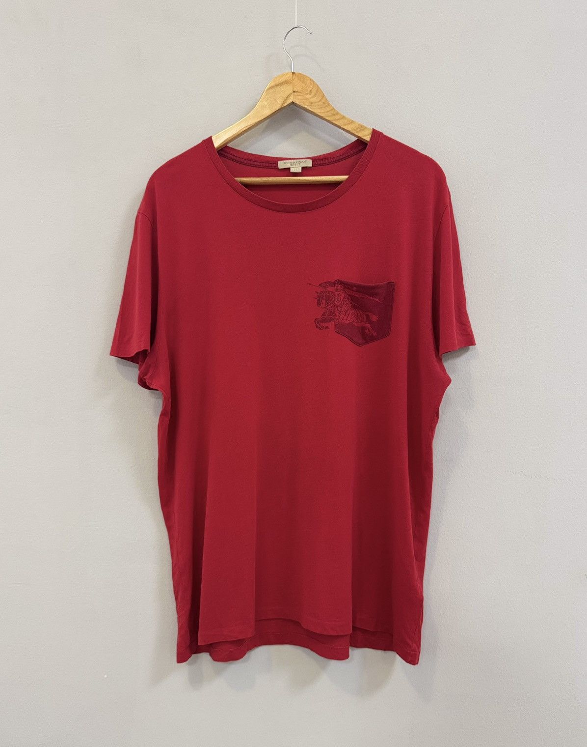 Burberry Burberry Brit Red Tee Shirt Size US XL / EU 56 / 4 - 1 Thumbnail