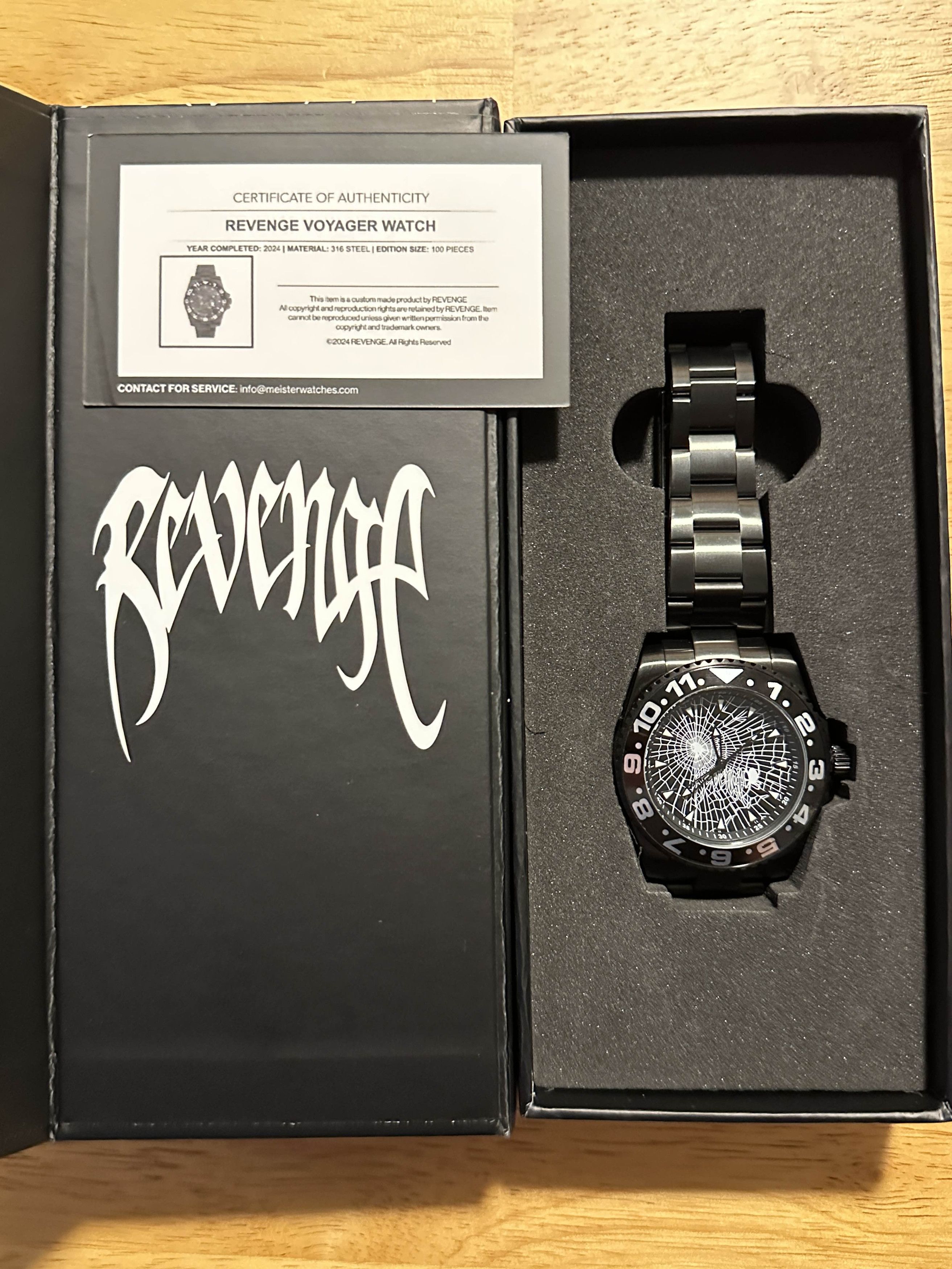 Meister × Revenge ARACHNID GMT WATCH LIMITED EDITION OF 100 Size ONE SIZE - 1 Thumbnail