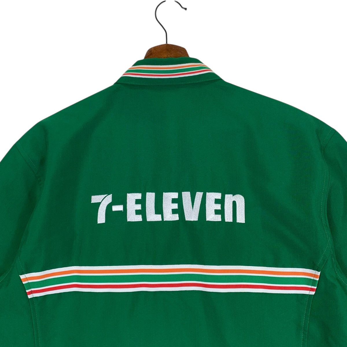 Vintage Vintage 7-Eleven Short Sleeve Zipper Shirt Size US XL / EU 56 / 4 - 11 Thumbnail
