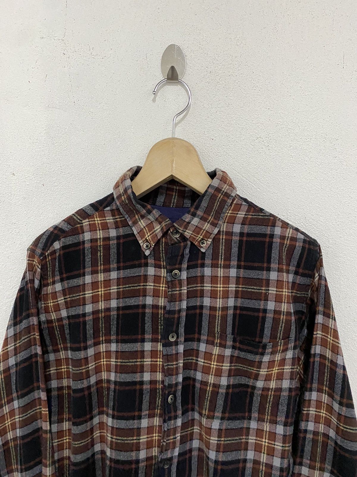 Japanese Brand × Vintage Vintage Clothes Luck Plaid Tartan Flannel Shirt Size US S / EU 44-46 / 1 - 3 Thumbnail