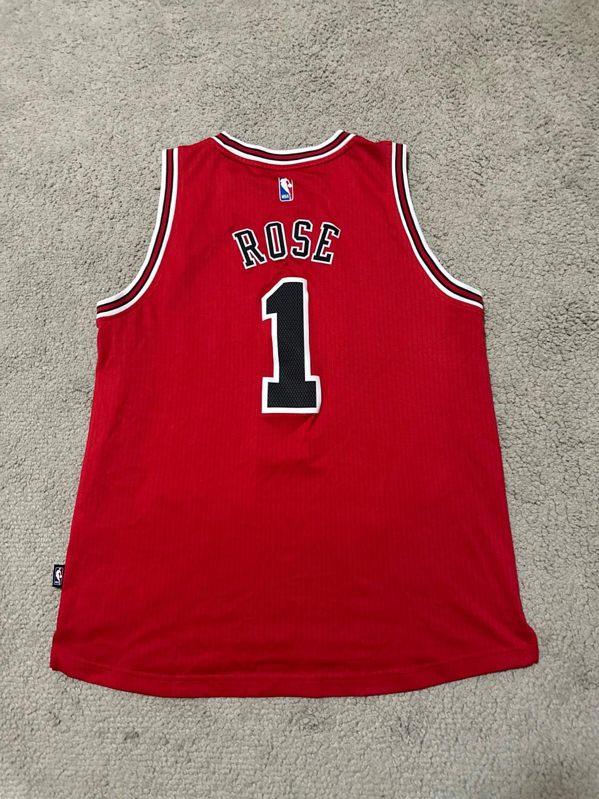 Adidas Vintage Adidas Chicago Bulls Derrick Rose #1 Red NBA Jersey Size US L / EU 52-54 / 3 - 7 Thumbnail