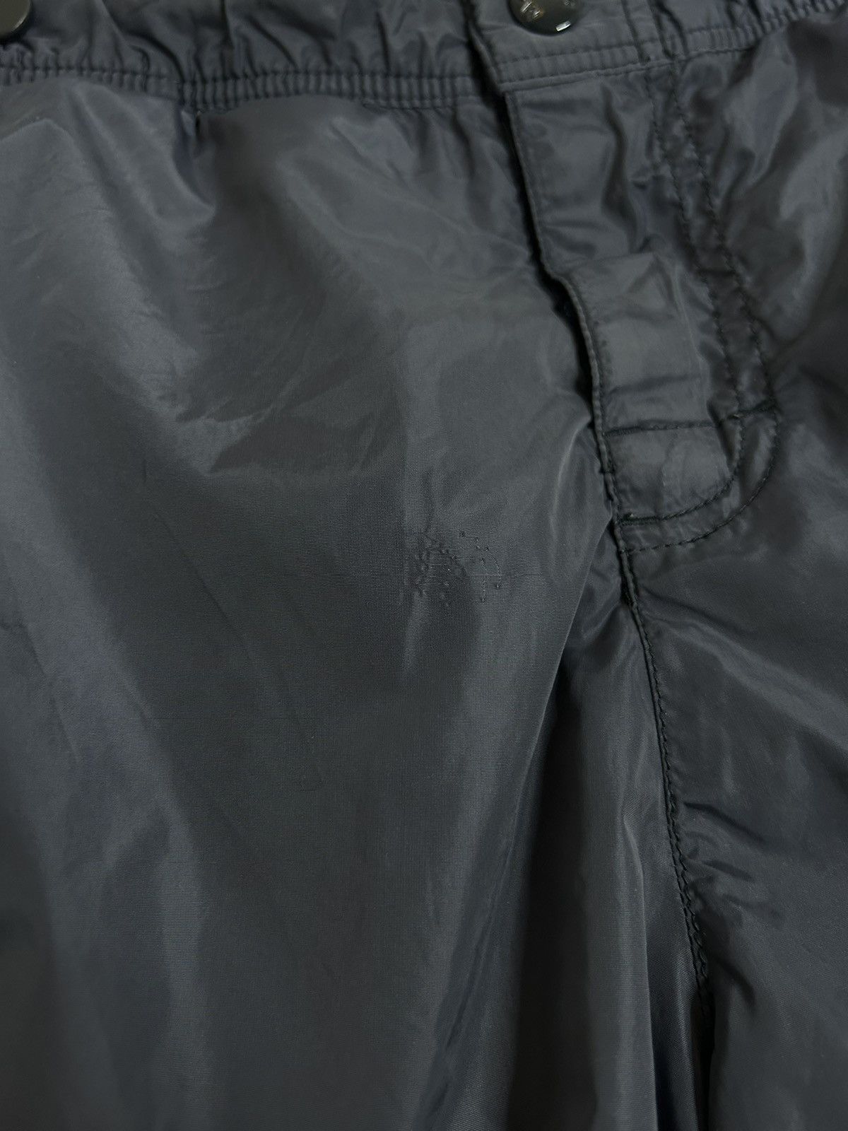 Moncler Moncler shorts Size US 32 / EU 48 - 2 Thumbnail