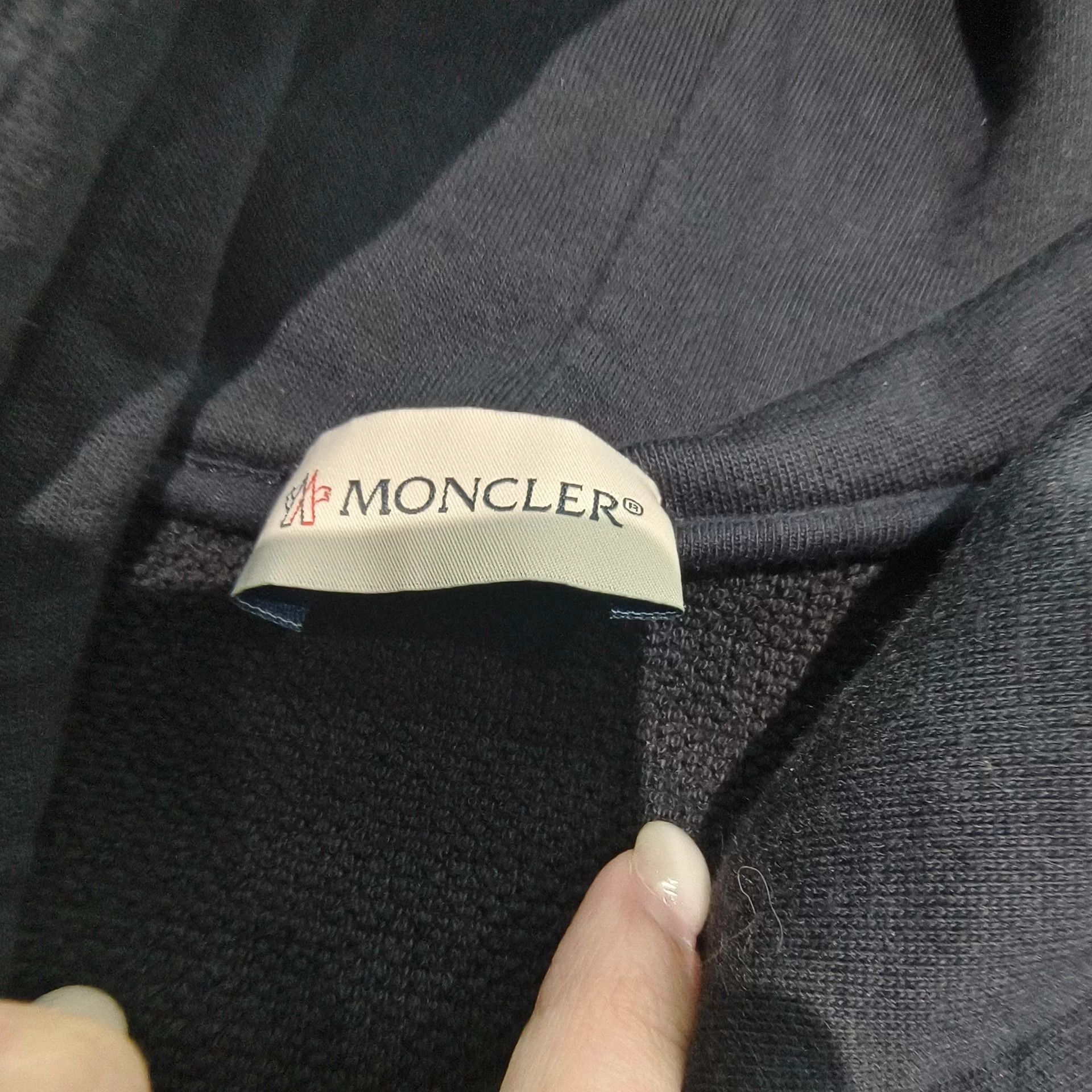 Moncler Moncler Black Logo Short Jacket - 99% New Size XL / US 12-14 / IT 48-50 - 4 Thumbnail