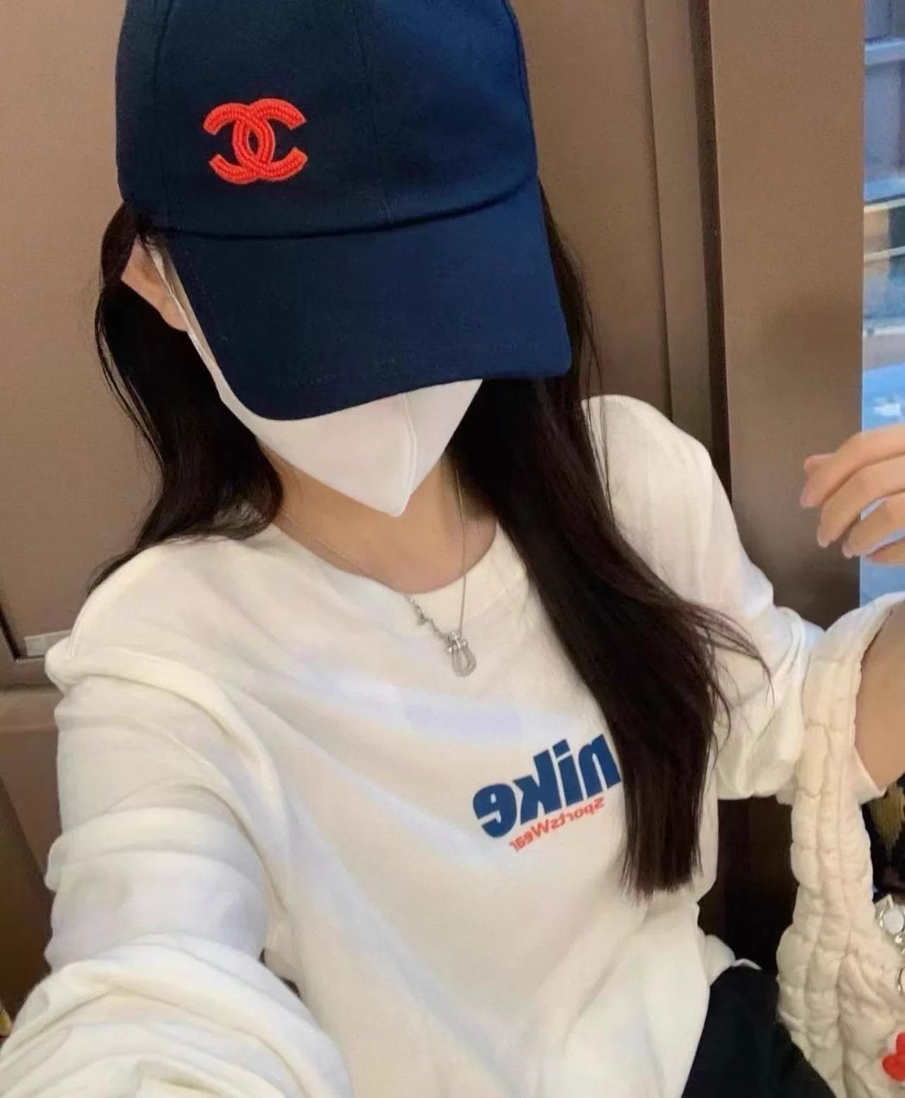 Chanel CHANEL Beaded CC Logo Navy & Red Baseball Cap Size ONE SIZE - 3 Thumbnail