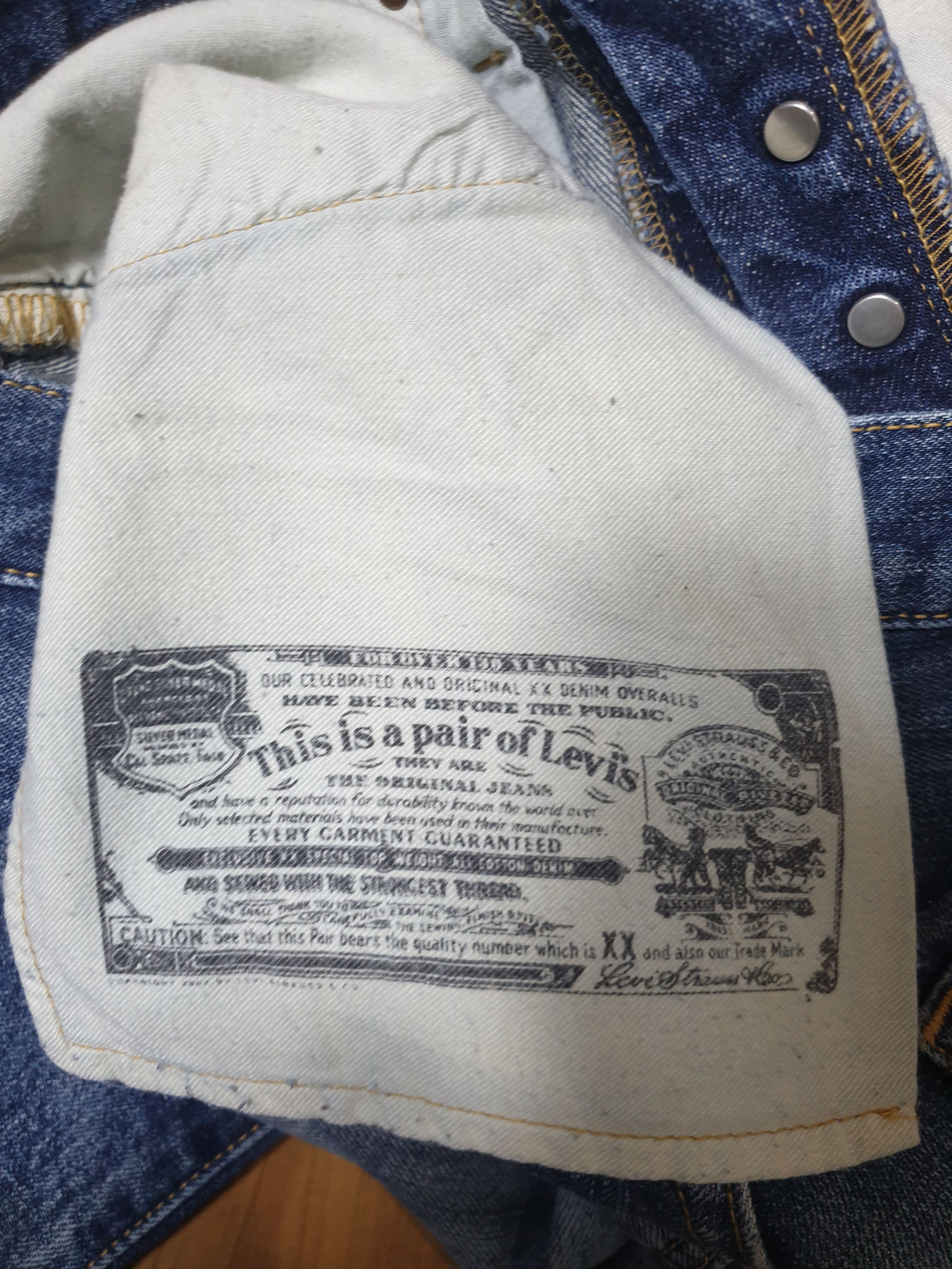 Levi's Levi's 501 Vintage Style Distressed Light Wash Blue Size US 32 / EU 48 - 8 Thumbnail