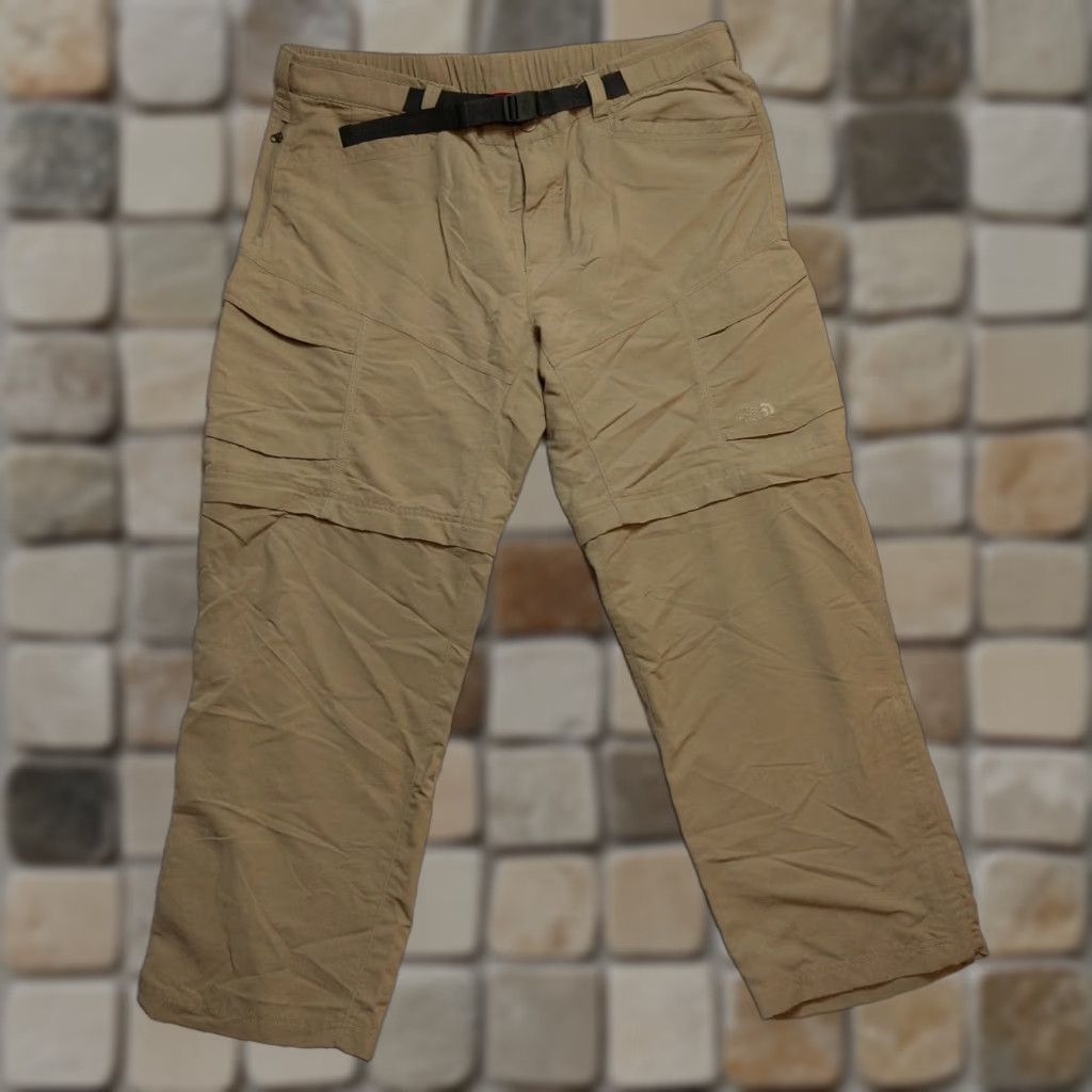 The North Face The North Face Mens 2XL Beige Nylon Convertible Pants Zip Off Hiking Outdoor Cargo Pants Regular fit Size US 39 - 1 Thumbnail